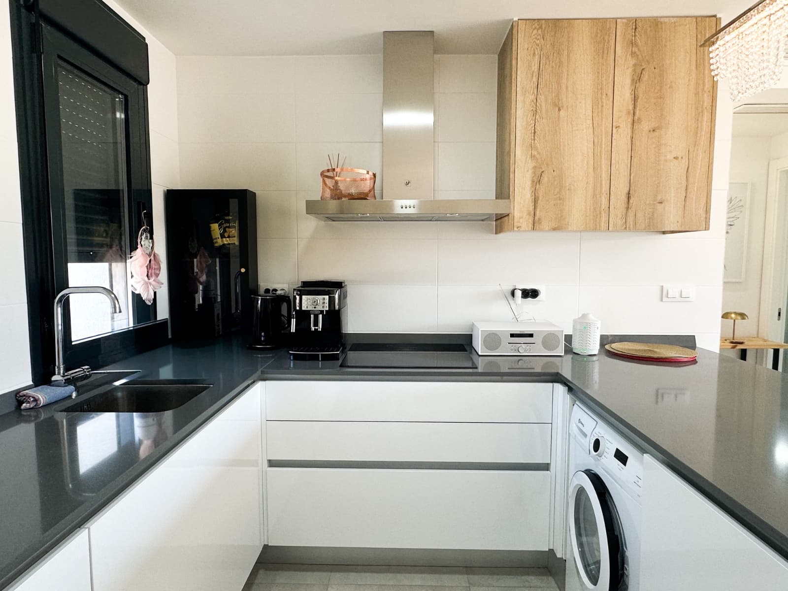 2 bed Middle Floor Apartment in Orihuela Costa - 4