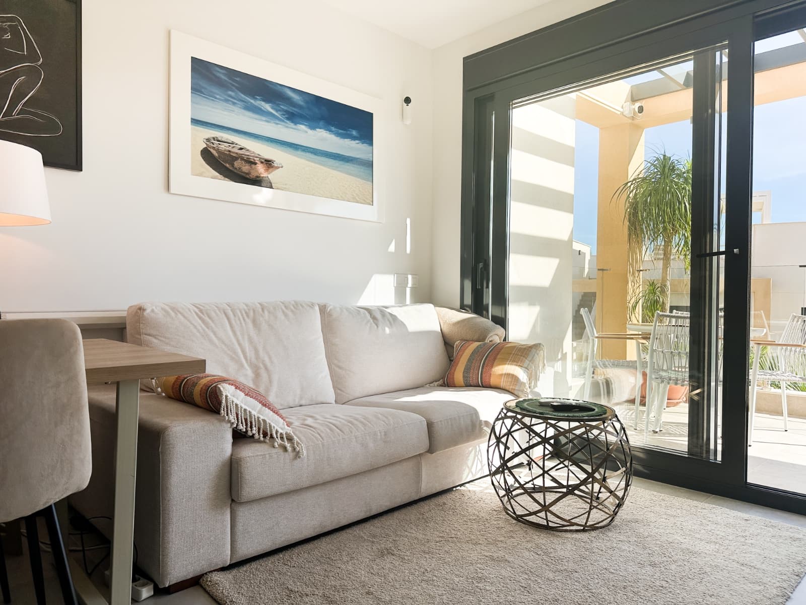 2 bed Middle Floor Apartment in Orihuela Costa - 12