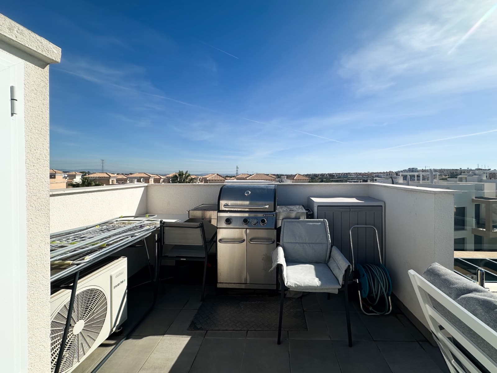2 bed Middle Floor Apartment in Orihuela Costa - 32