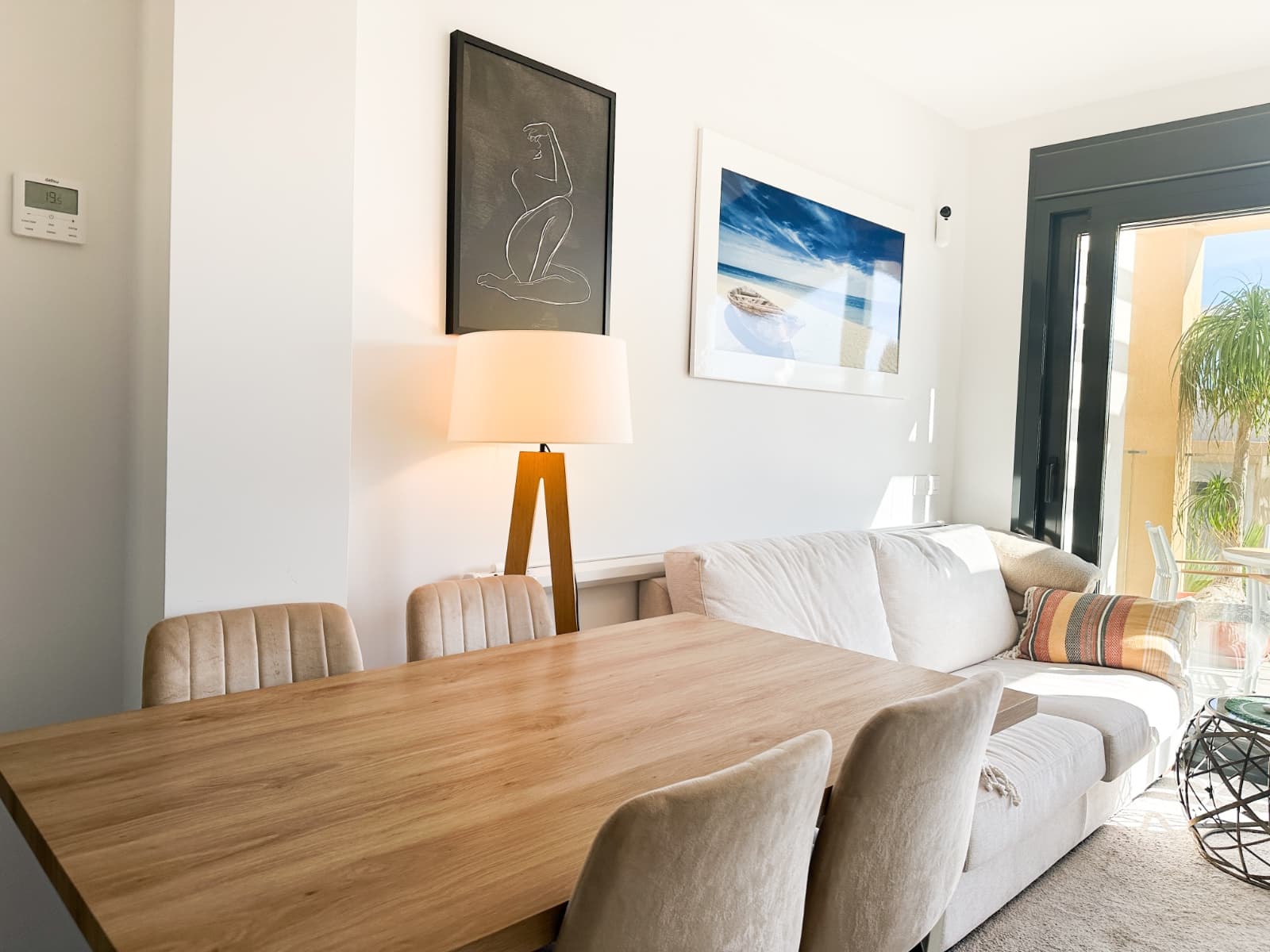 2 bed Middle Floor Apartment in Orihuela Costa - 8