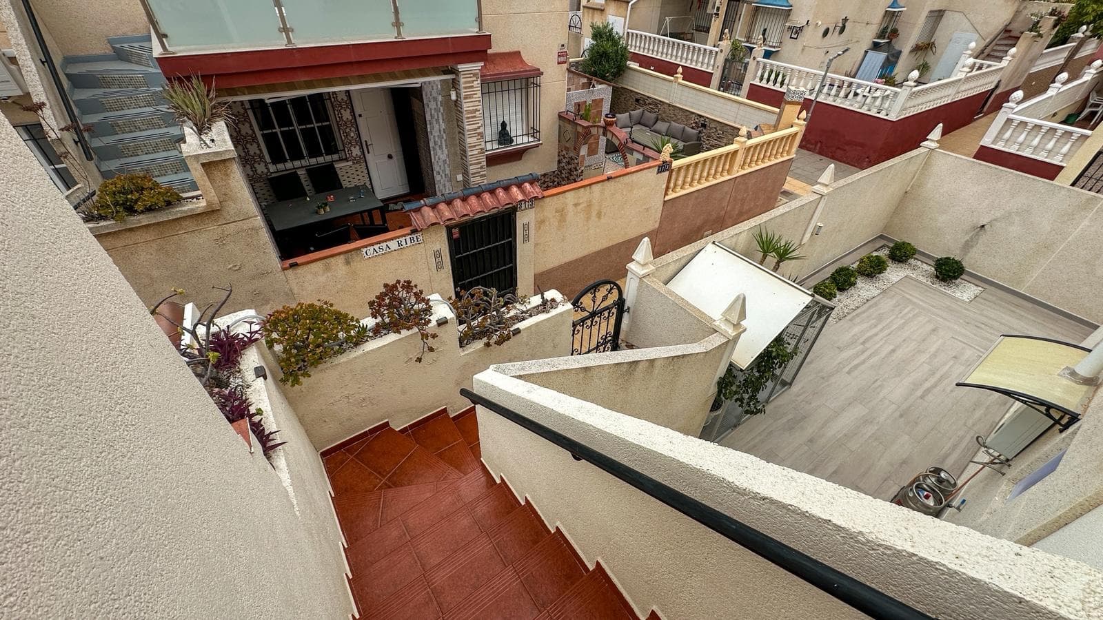 Bungalow de 2 dormitorios en Orihuela Costa - 25
