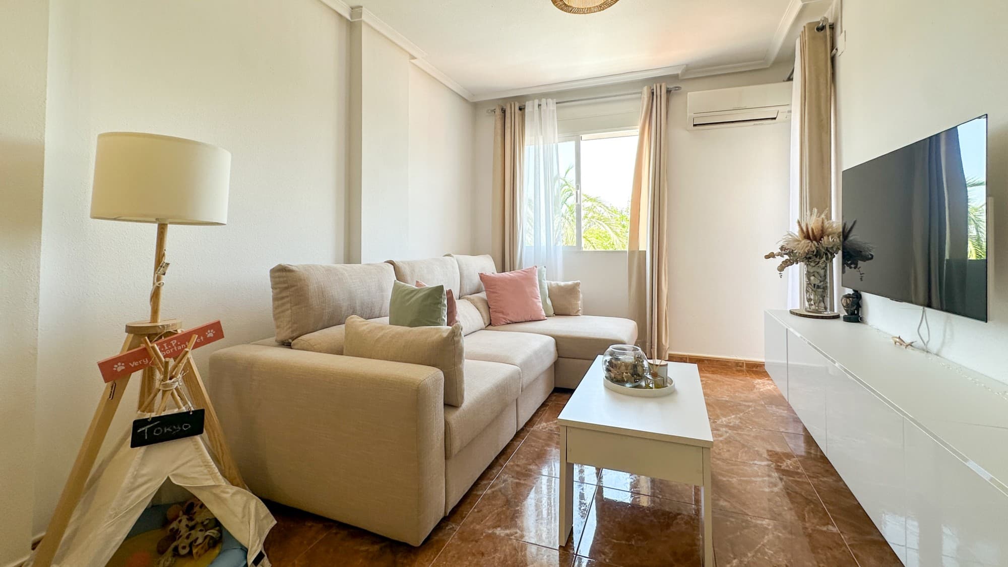 2 bed Middle Floor Apartment in Guardamar del Segura - 9