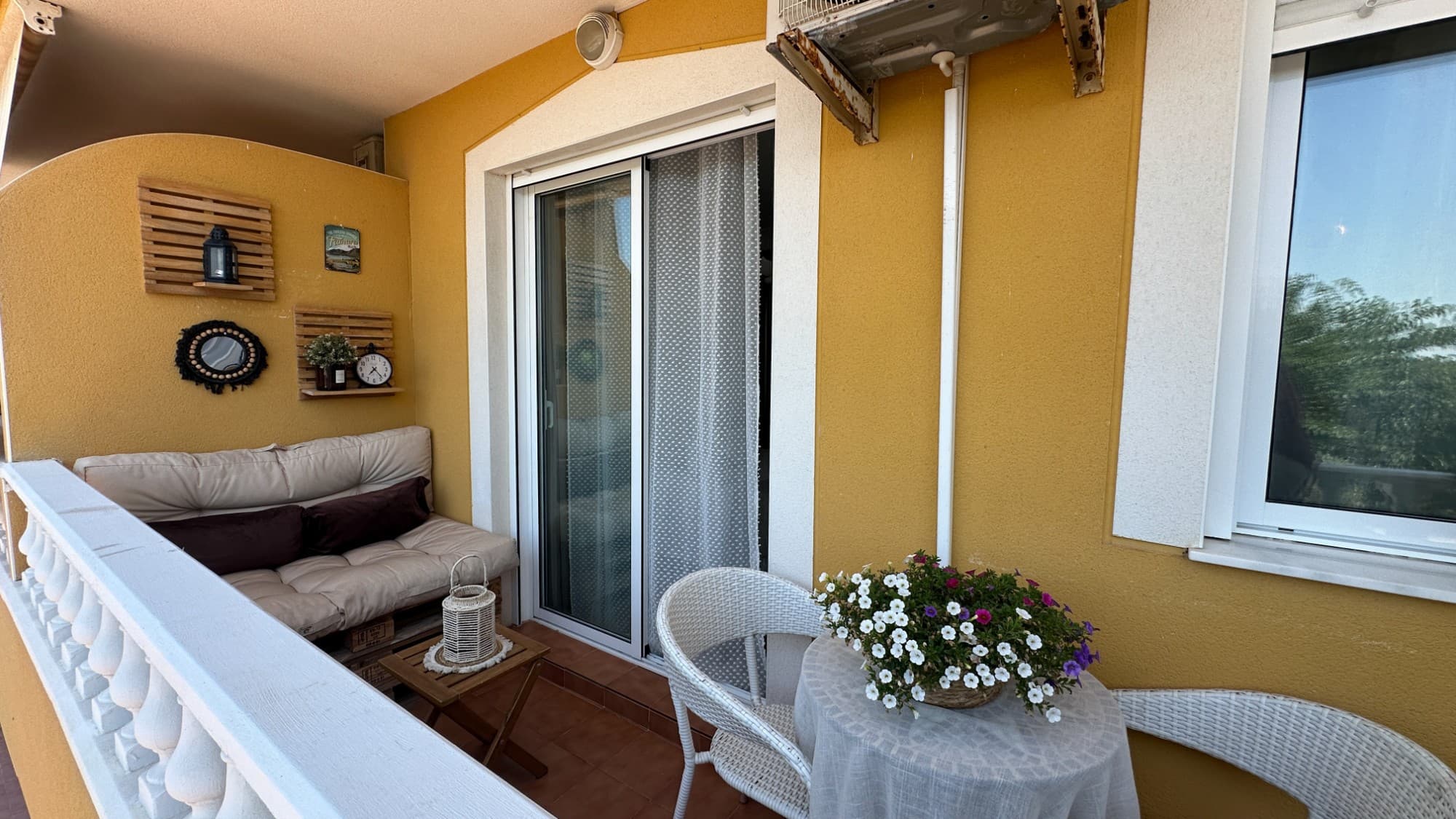 2 bed Middle Floor Apartment in Guardamar del Segura - 27