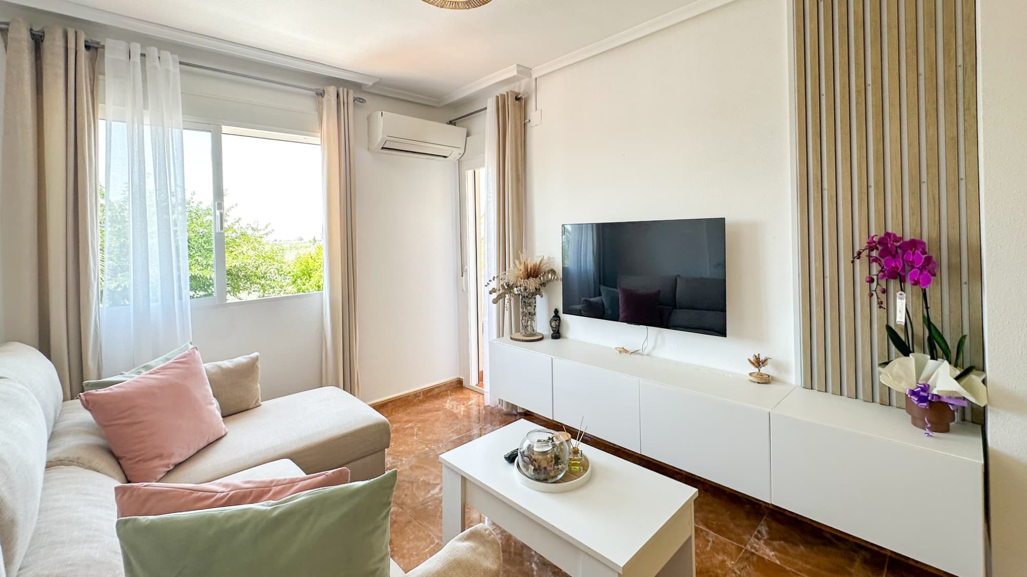 2 bed Middle Floor Apartment in Guardamar del Segura - 8