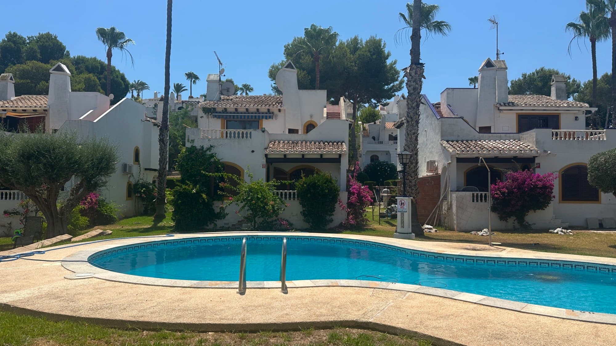 Villa - Chalet de 3 dormitorios en Orihuela Costa - 5