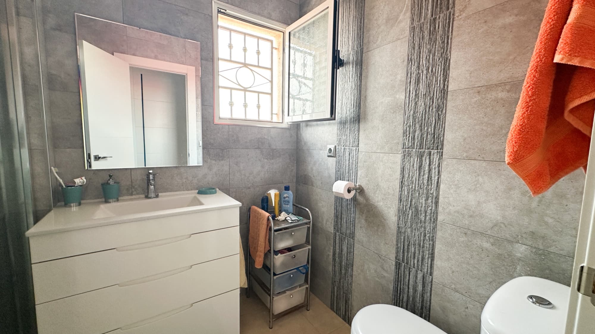 Bungalow de 2 dormitorios en Orihuela Costa - 12