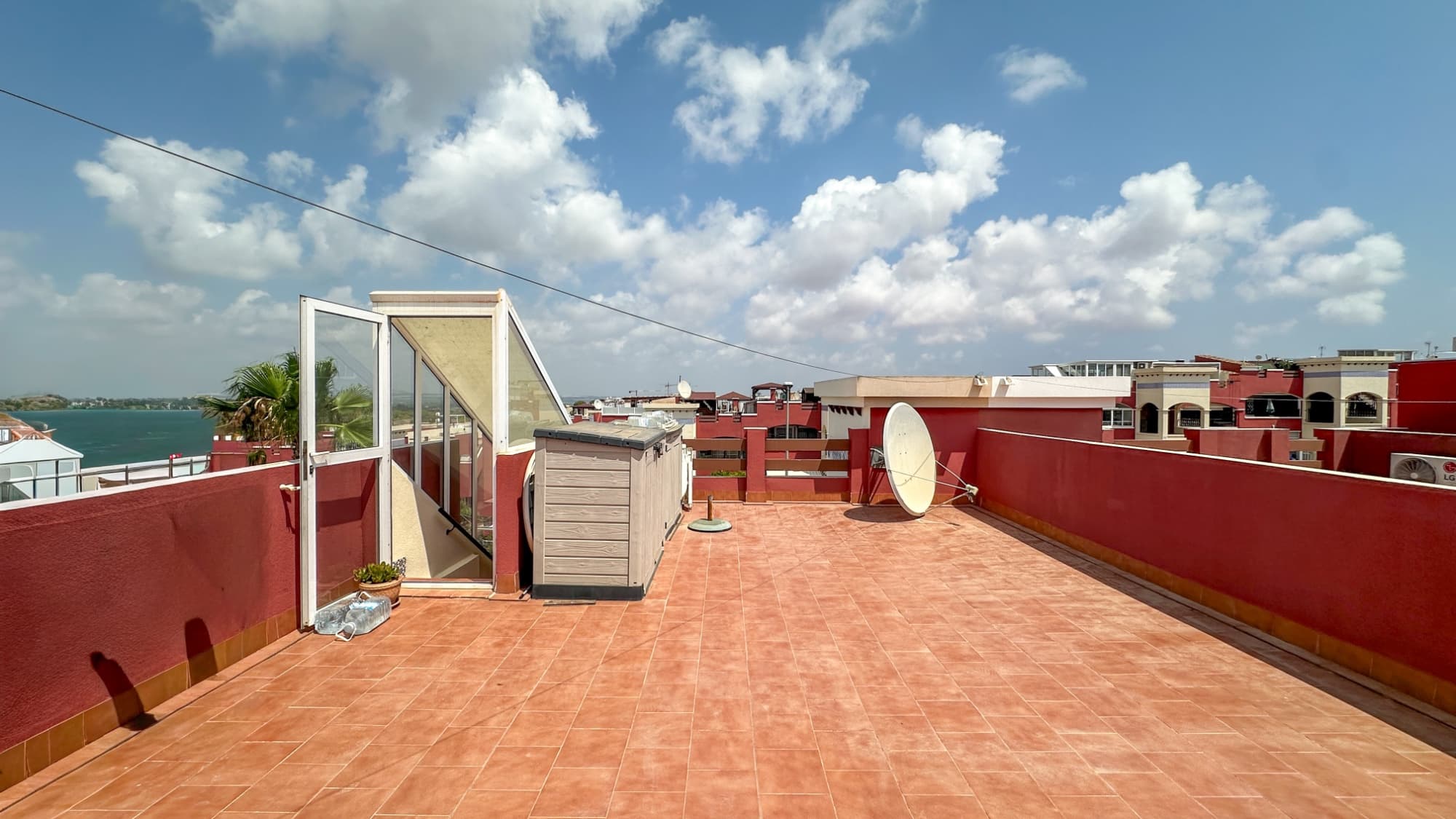 Bungalow de 2 dormitorios en Orihuela Costa - 35