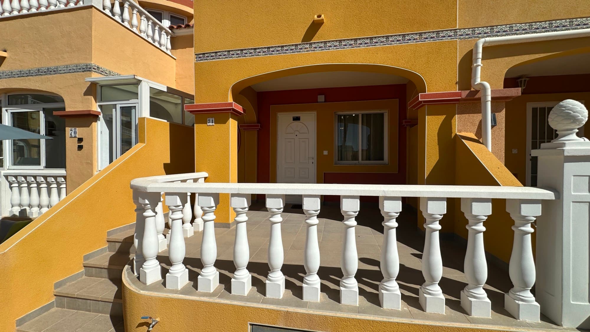 Geschakelde Woning met 2 slaapkamers in Orihuela Costa - 41