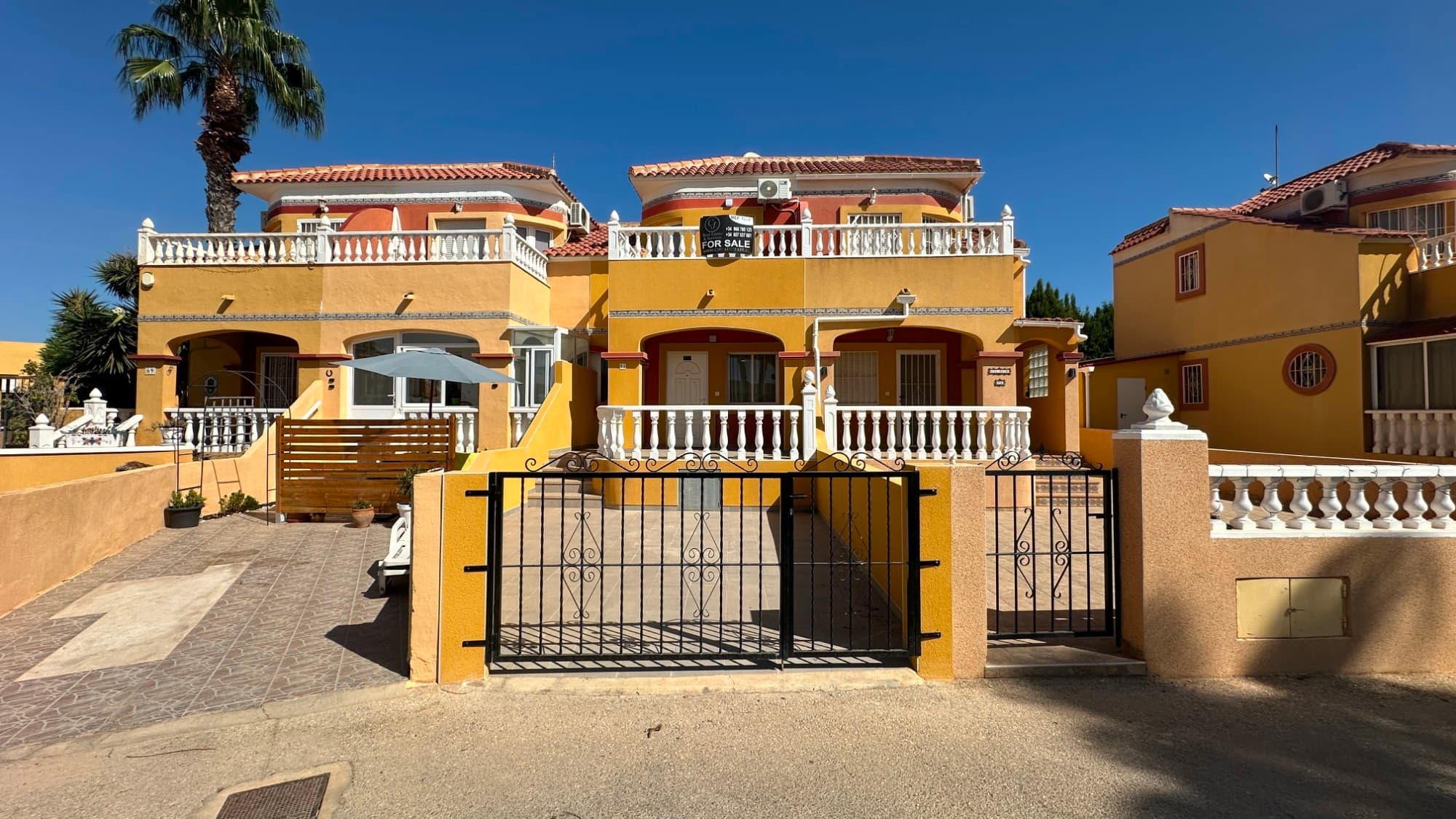 Geschakelde Woning met 2 slaapkamers in Orihuela Costa - 38