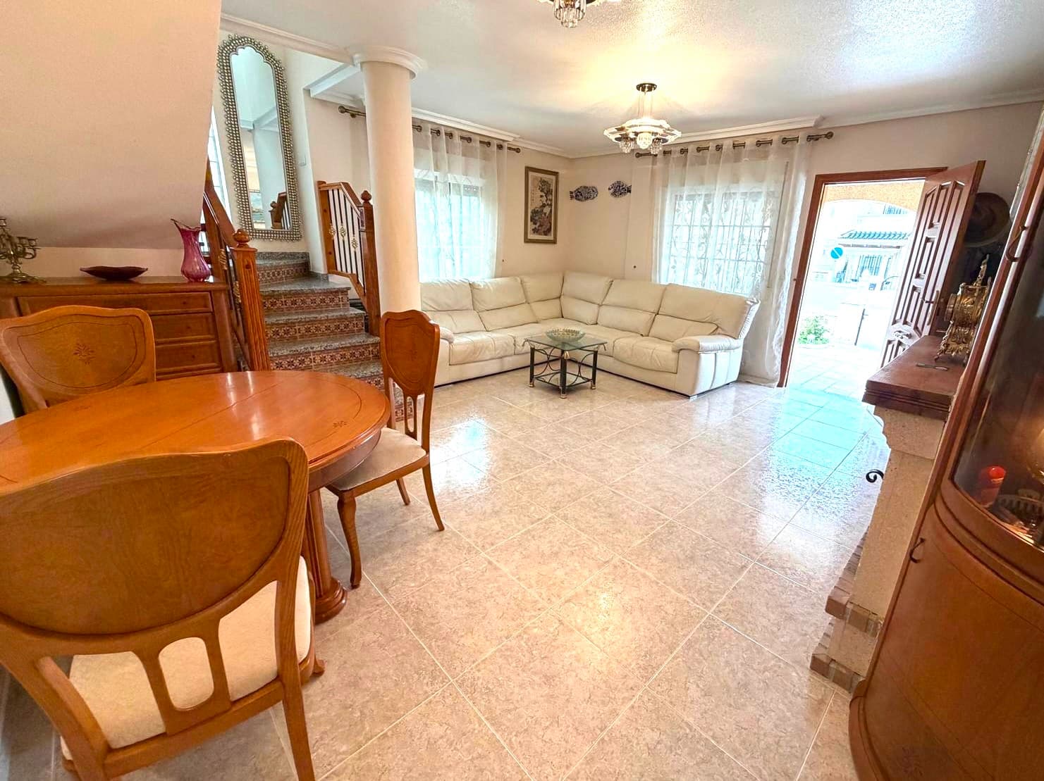 Villa - Chalet de 3 dormitorios en Orihuela Costa - 4