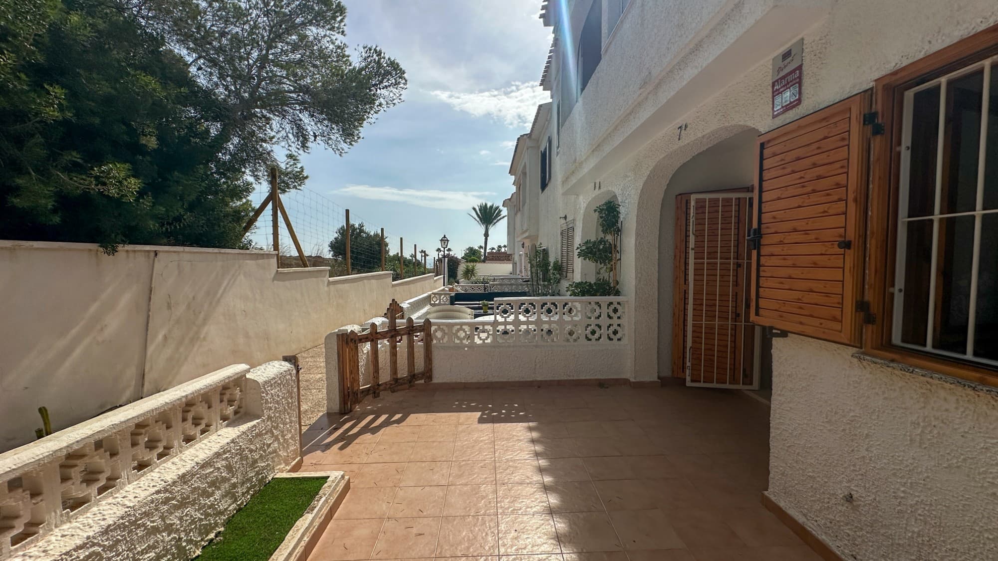 Adosada de 2 dormitorios en Playa Flamenca - 36