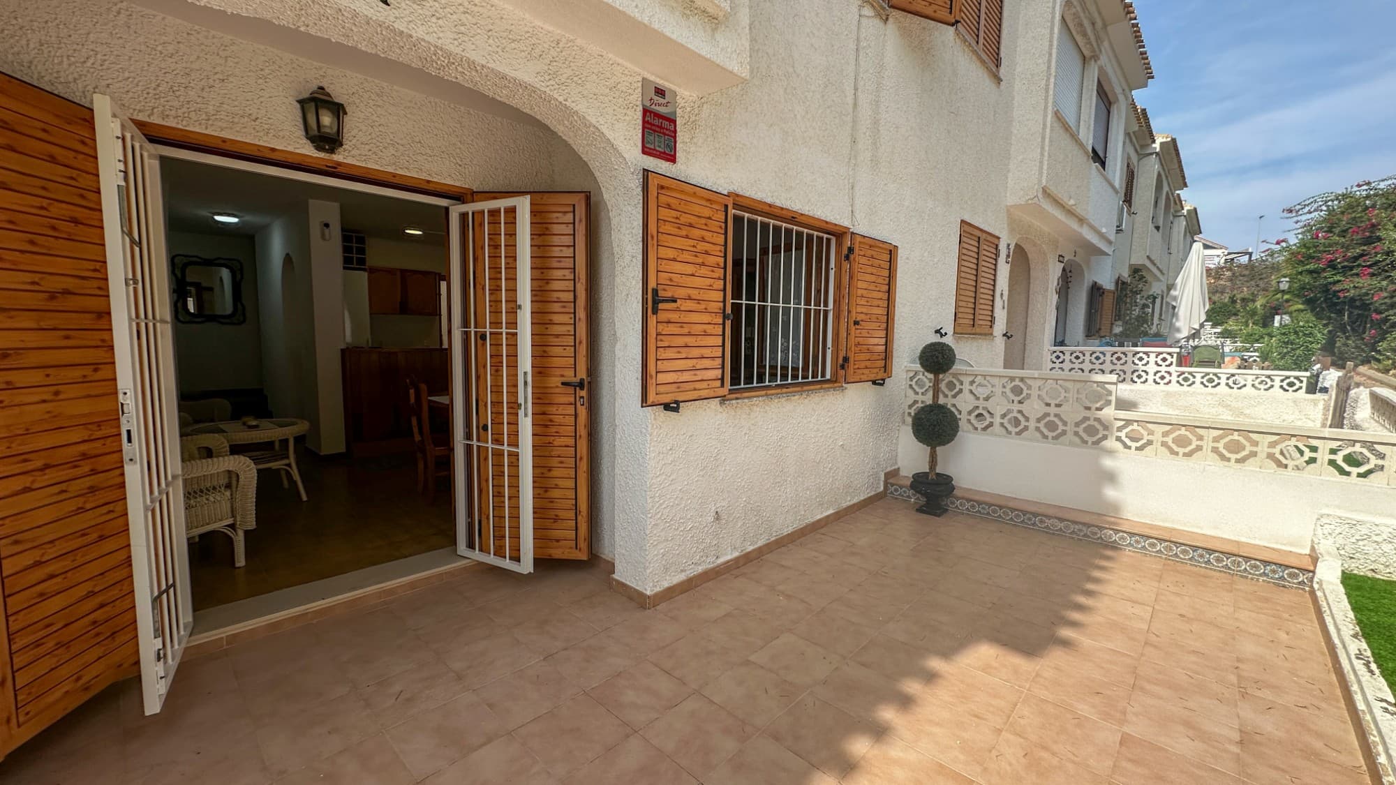Adosada de 2 dormitorios en Playa Flamenca - 38