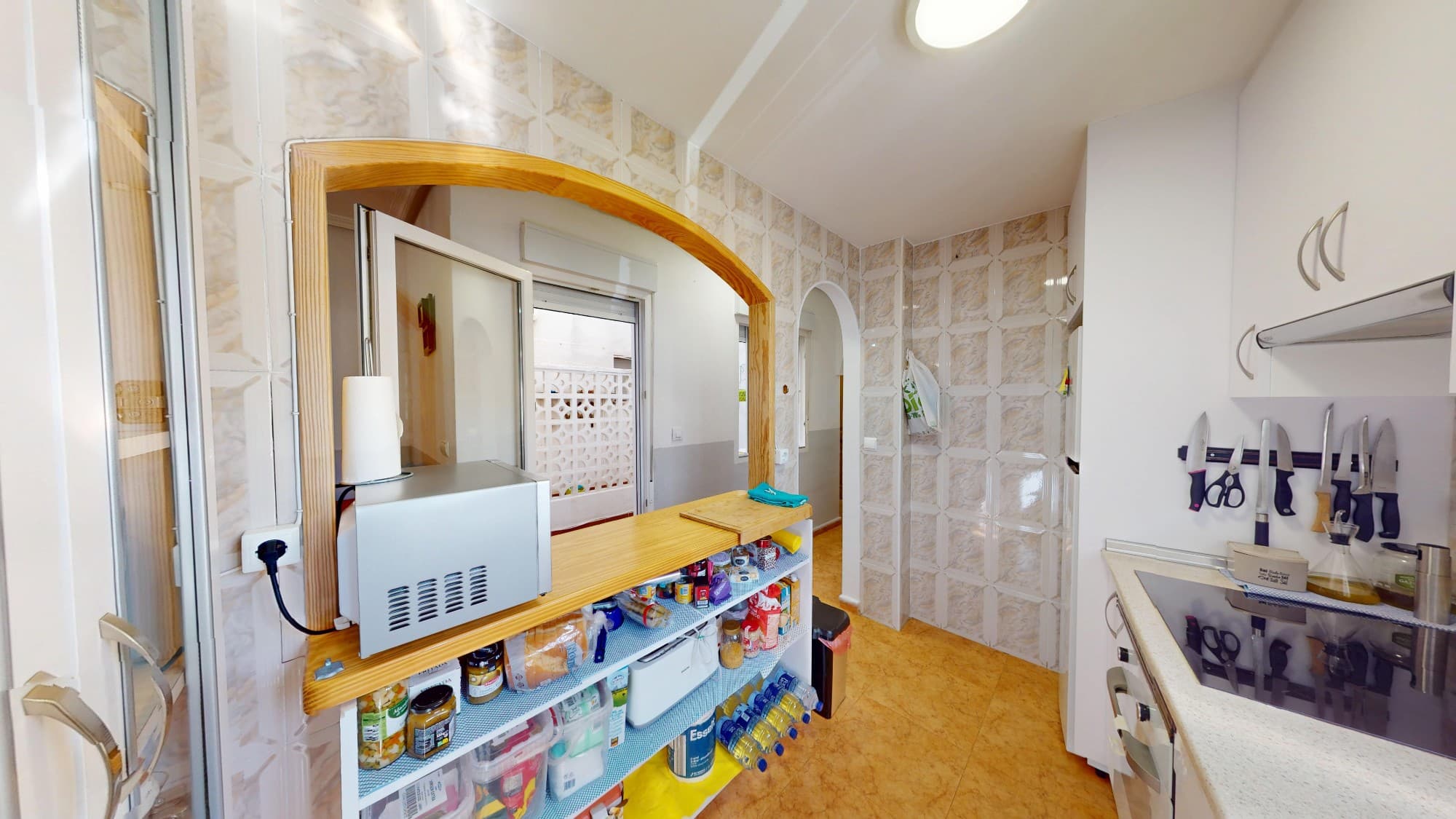 2 bed Middle Floor Apartment in Los Alcazares - 14