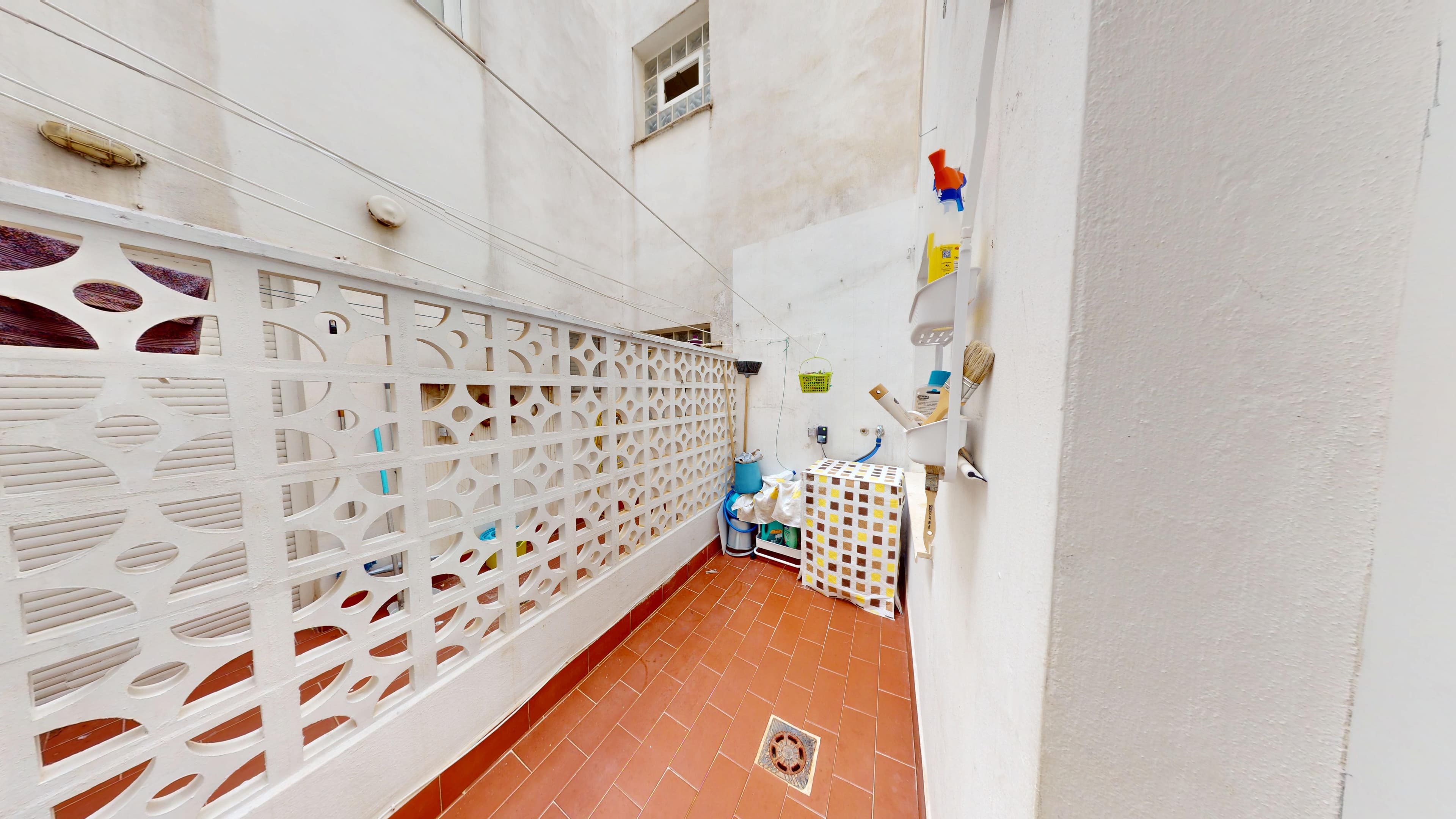 2 bed Middle Floor Apartment in Los Alcazares - 15