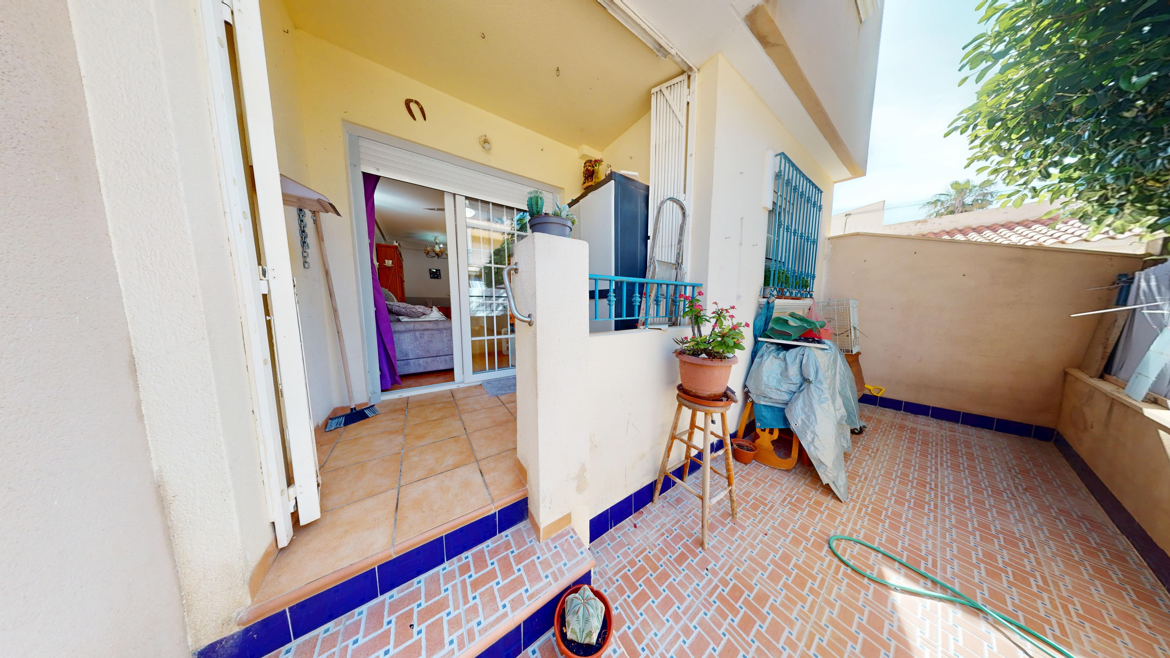 2 bed Middle Floor Apartment in Los Alcazares - 26
