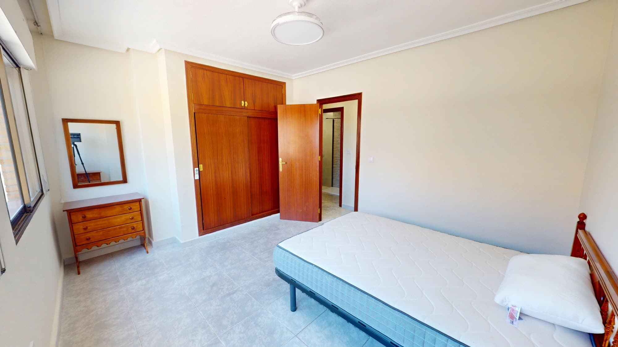 2 bed Middle Floor Apartment in Los Alcazares - 7