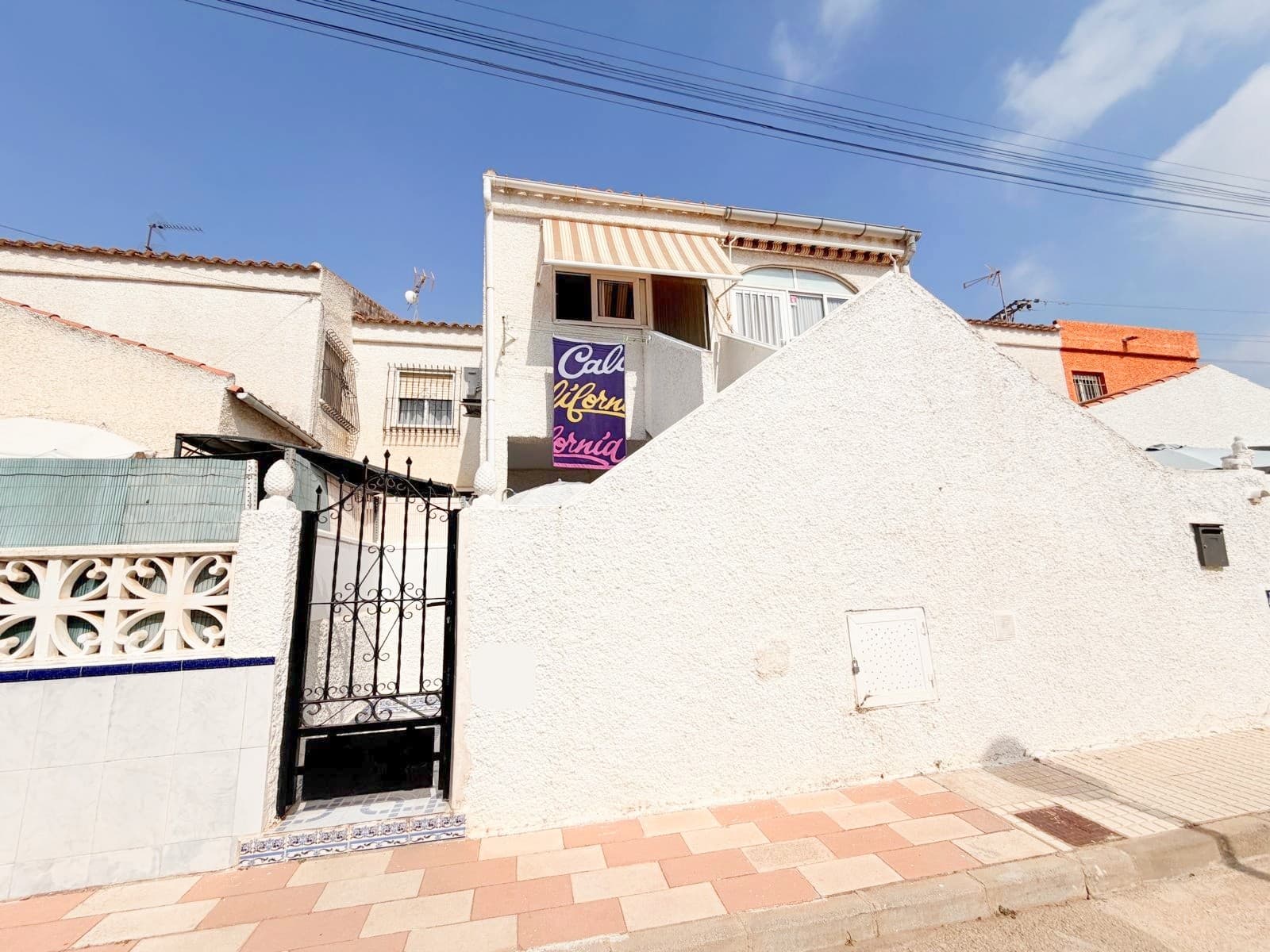 2 bed Middle Floor Apartment in Los Alcazares - 8