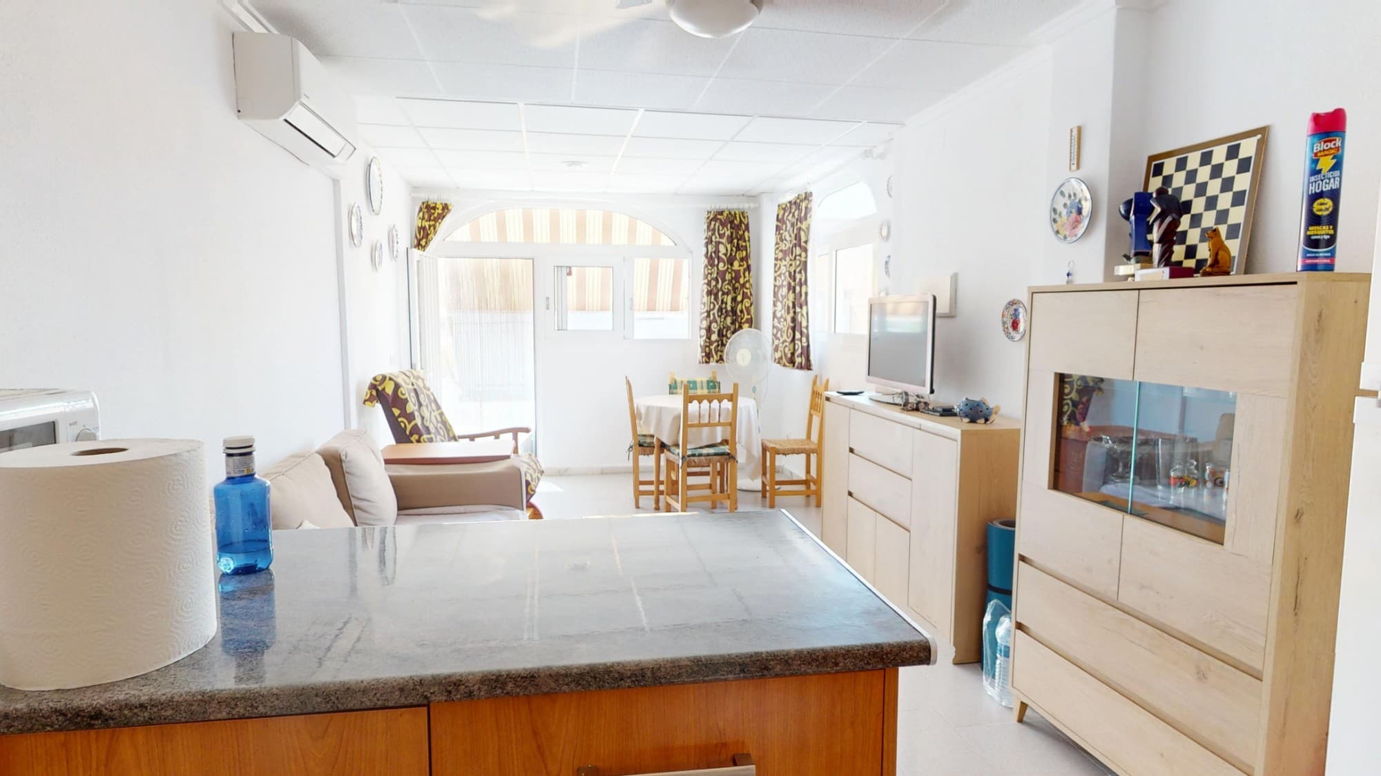 2 bed Middle Floor Apartment in Los Alcazares - 13