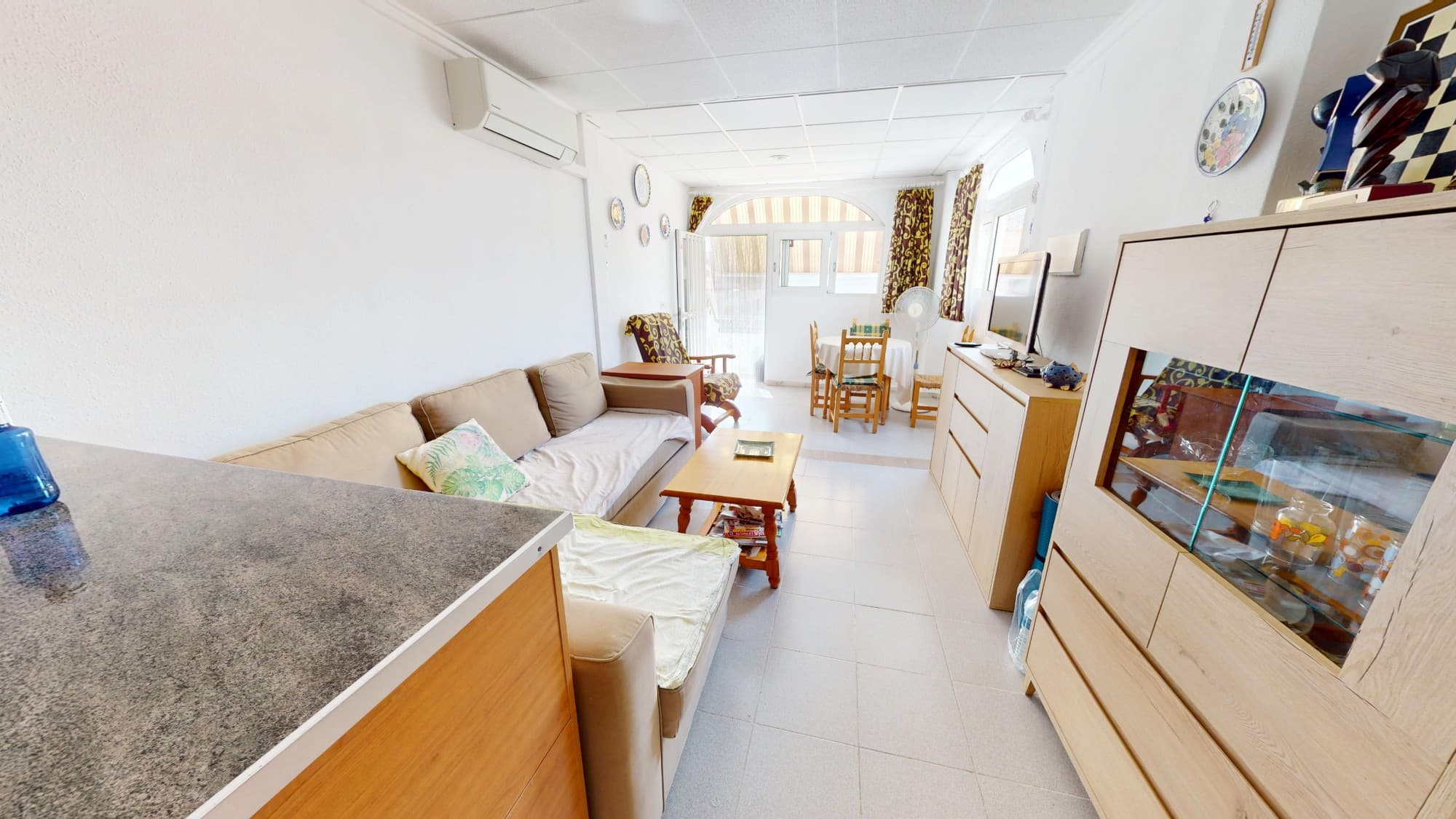 2 bed Middle Floor Apartment in Los Alcazares - 1