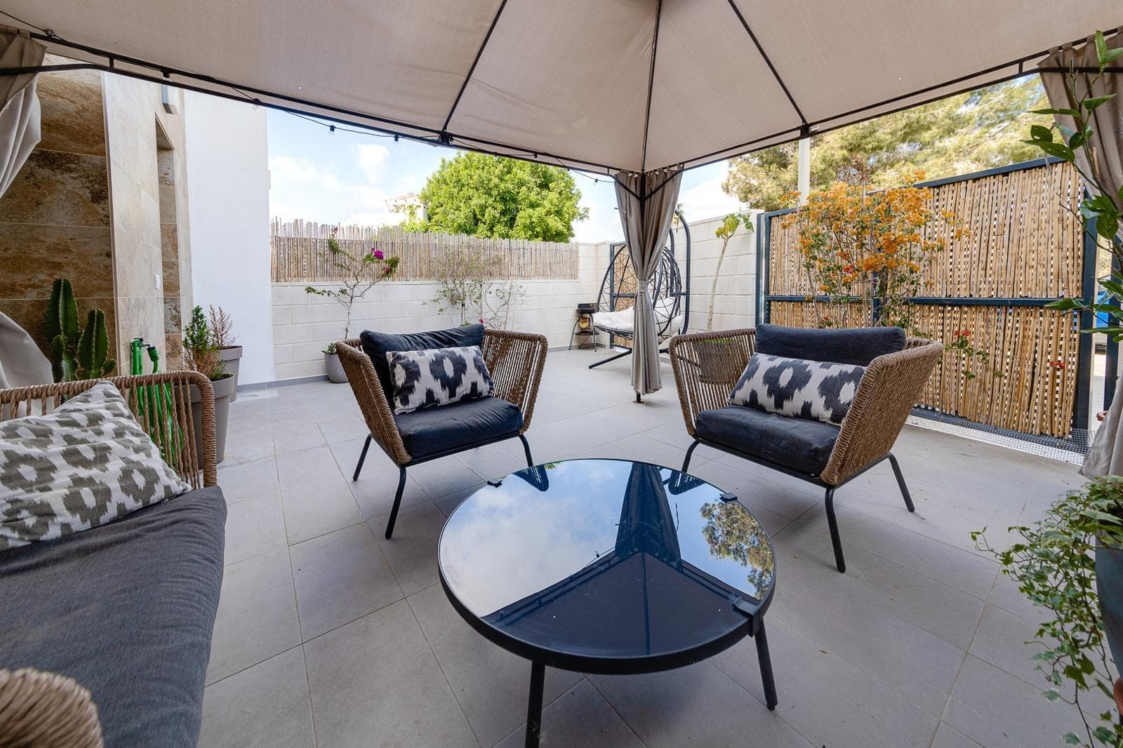 Villa - Chalet de 3 dormitorios en Villamartin - 40