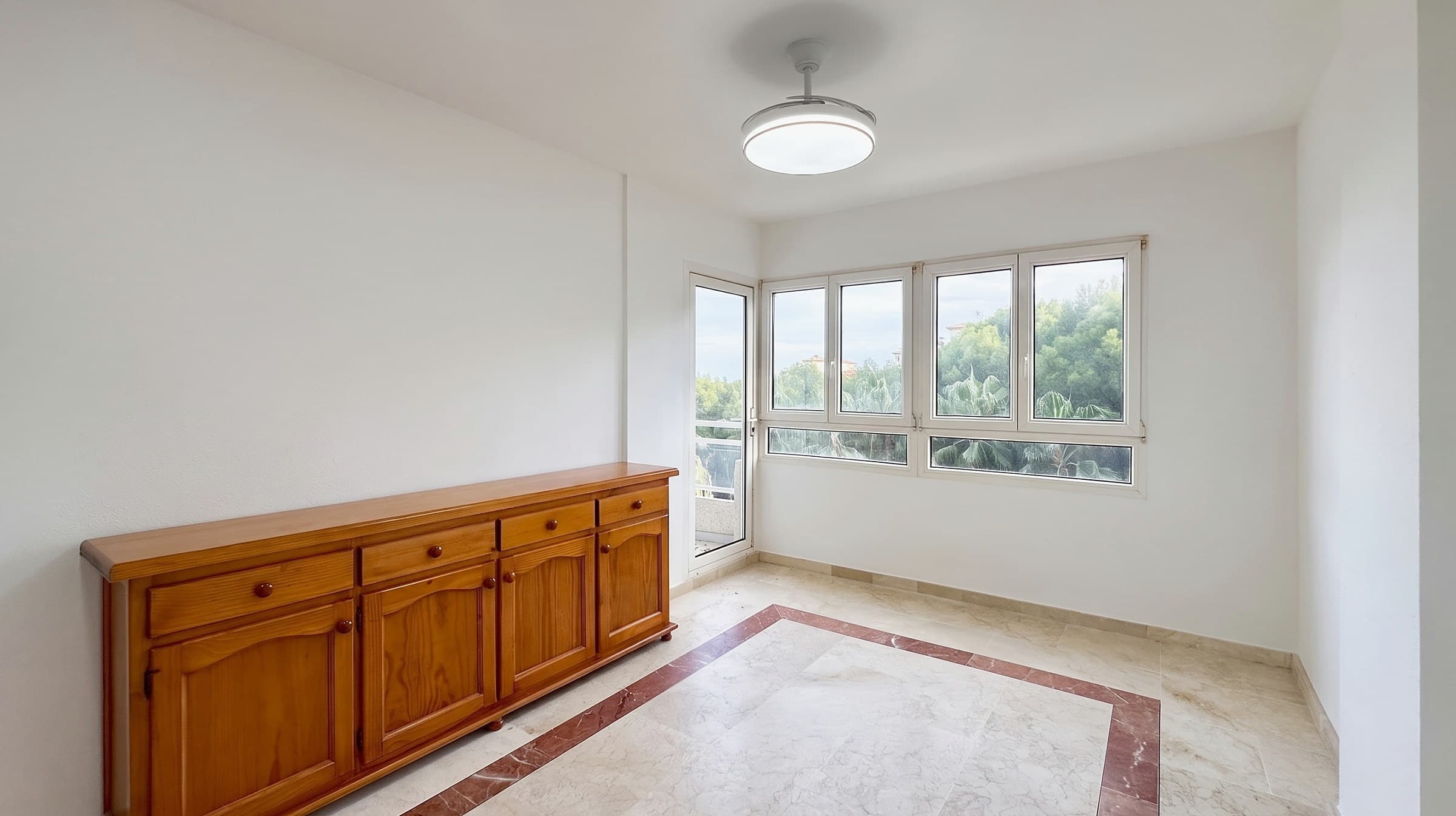 Tussenverdieping Appartement met 2 slaapkamers in Orihuela Costa - 2