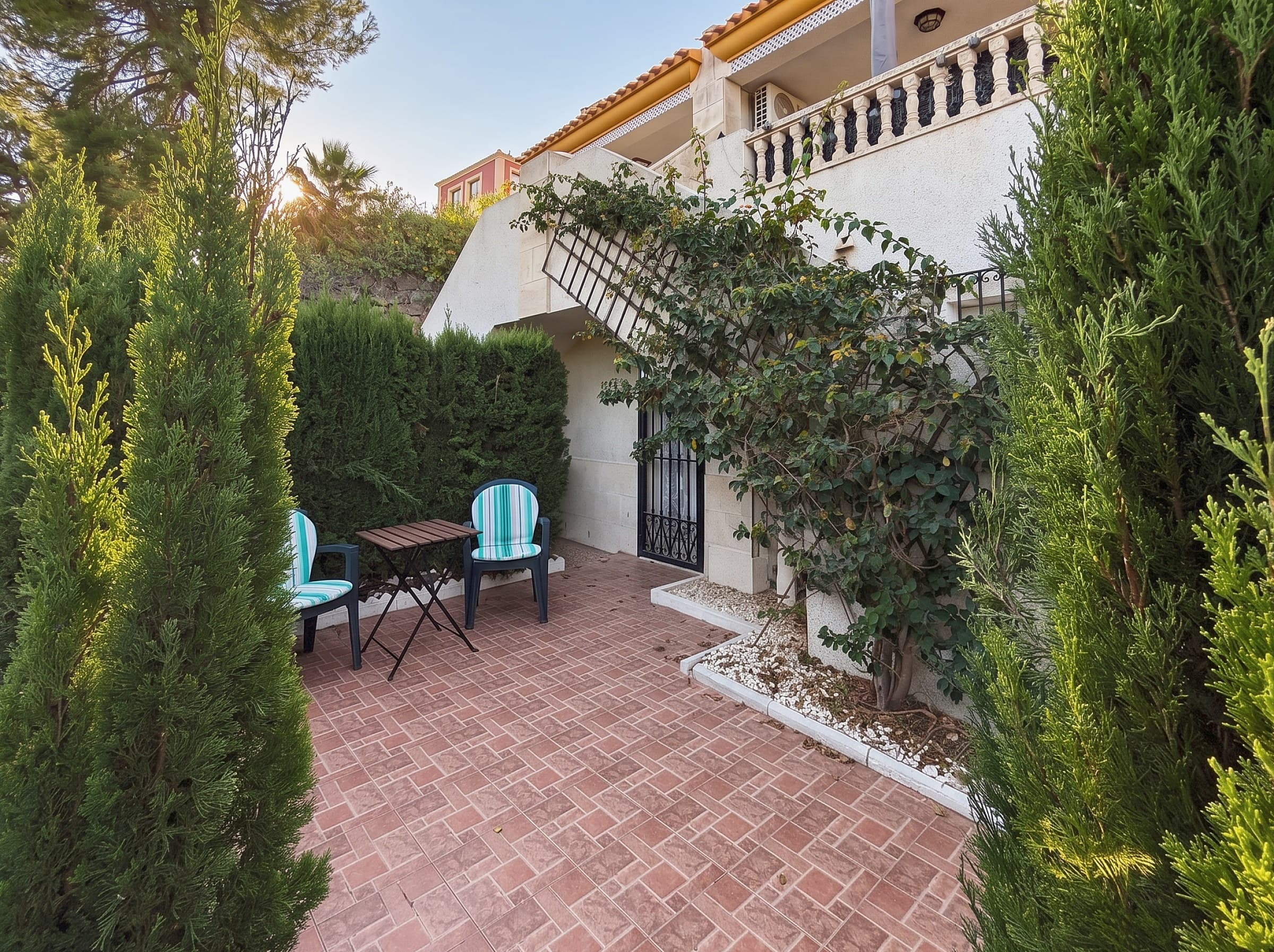 Geschakelde Woning met 4 slaapkamers in Orihuela Costa - 32