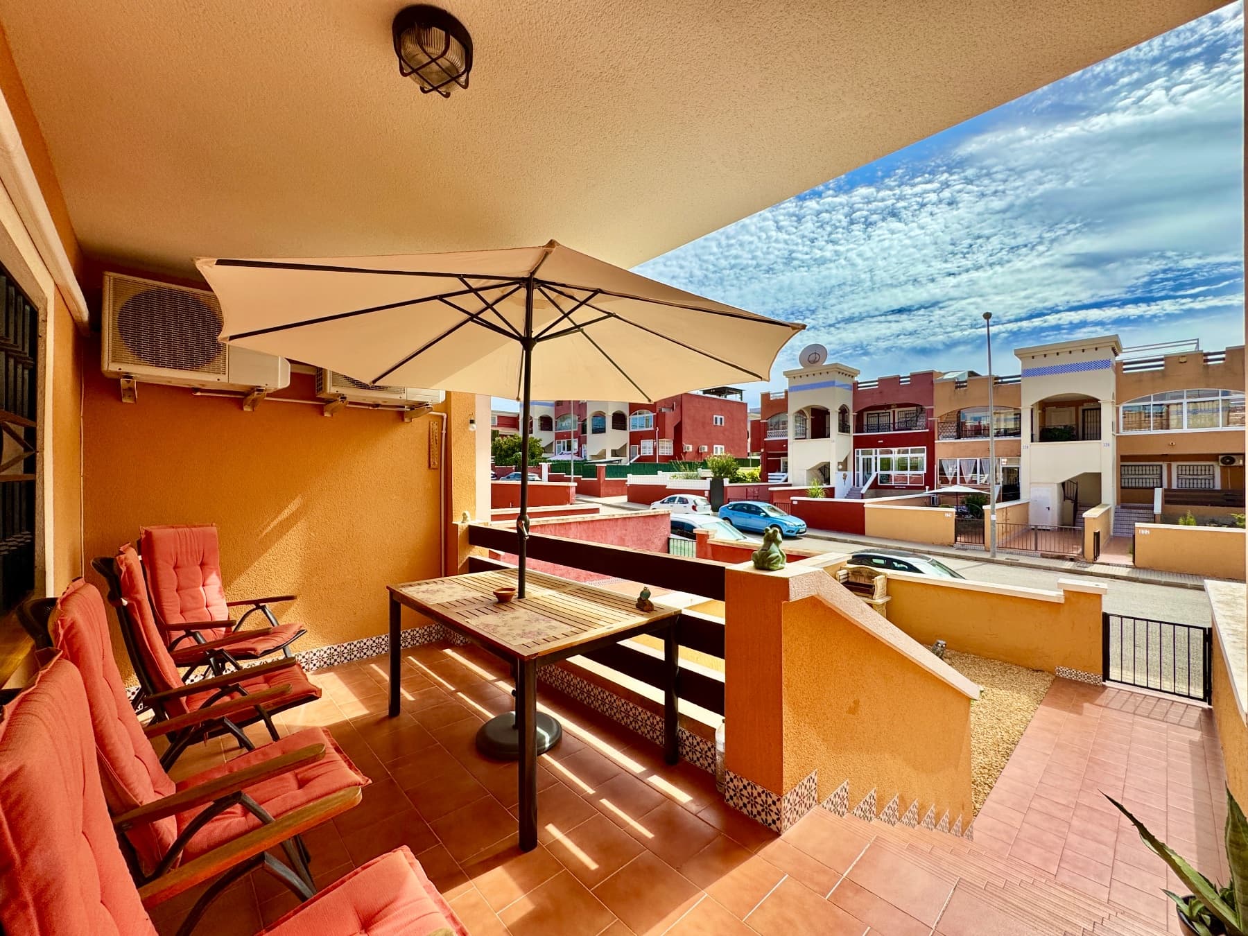 2 bed Middle Floor Apartment in Orihuela Costa - 29