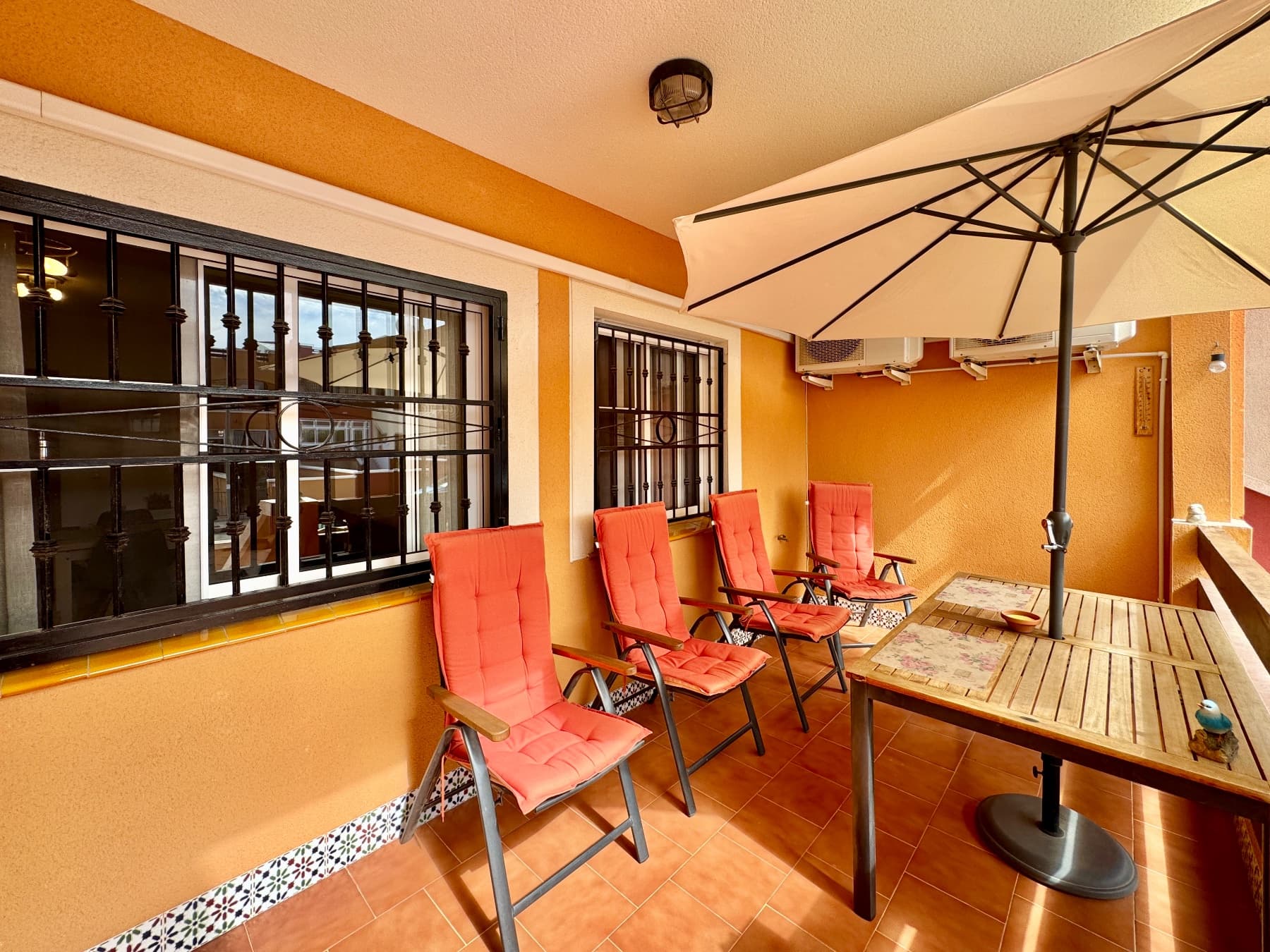 2 bed Middle Floor Apartment in Orihuela Costa - 33