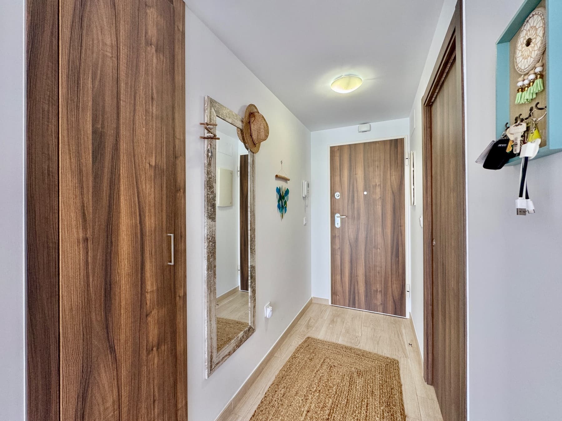 2 bed Middle Floor Apartment in Orihuela