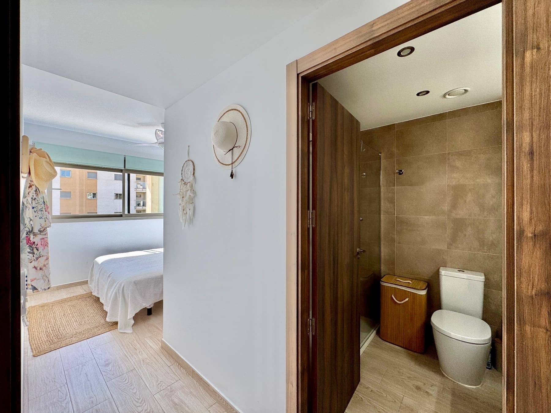 2 bed Middle Floor Apartment in Orihuela