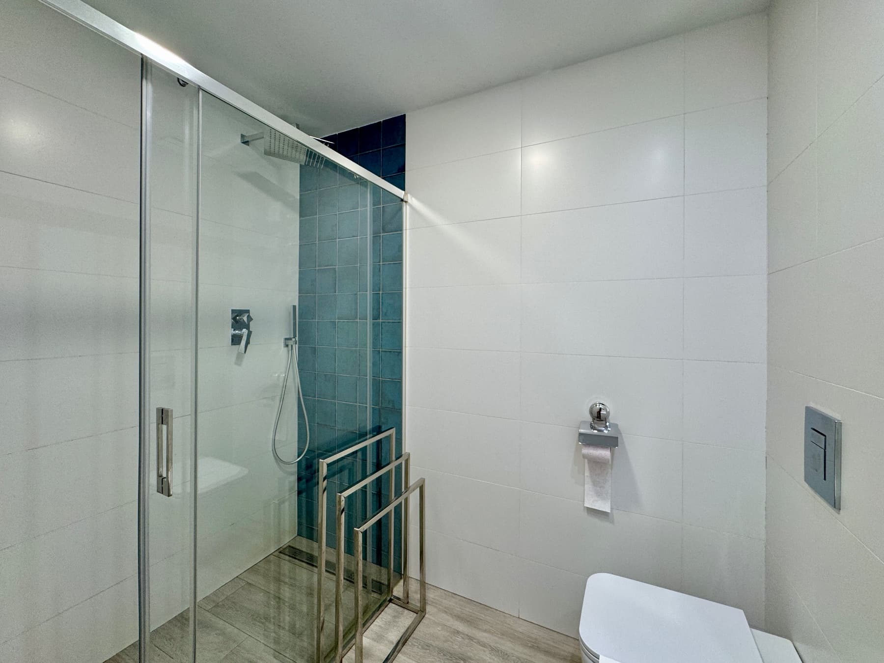 2 bed Middle Floor Apartment in Villamartin - 10