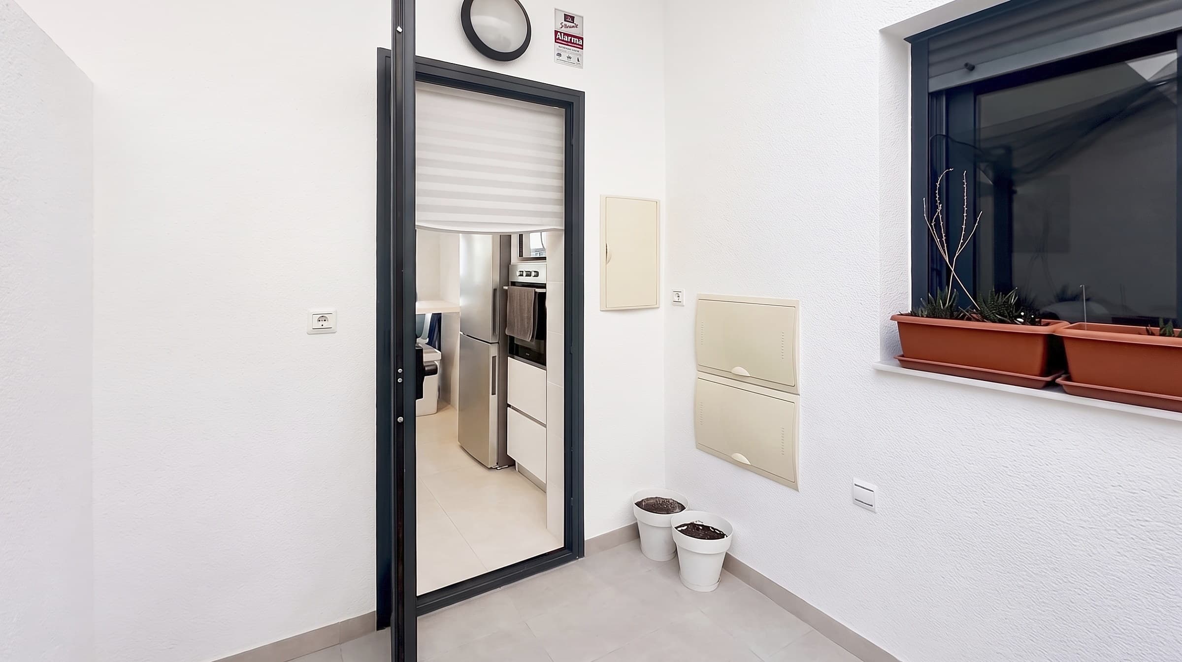 Adosada de 3 dormitorios en Villamartin - 38