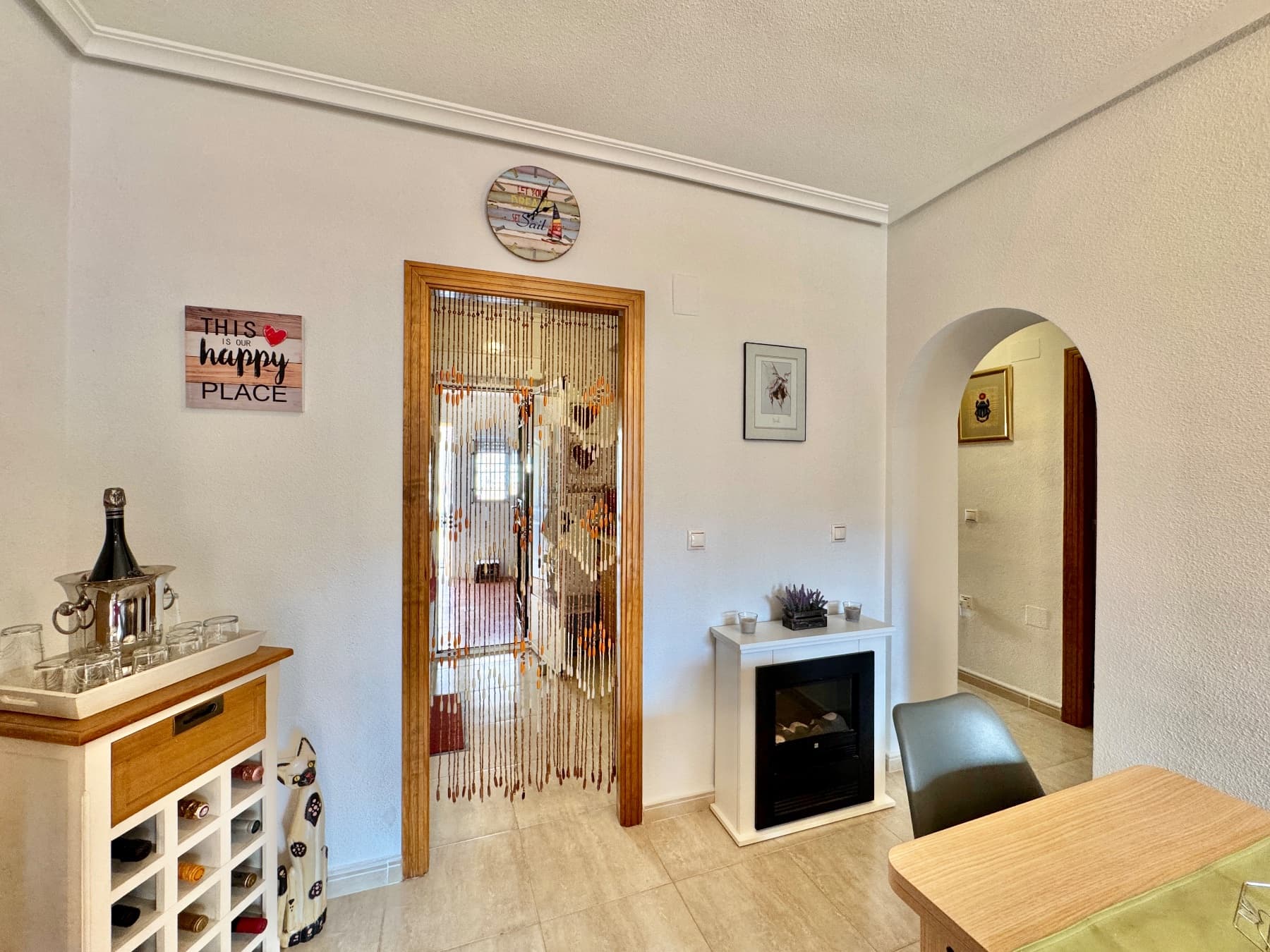 2 bed Middle Floor Apartment in Orihuela Costa - 23