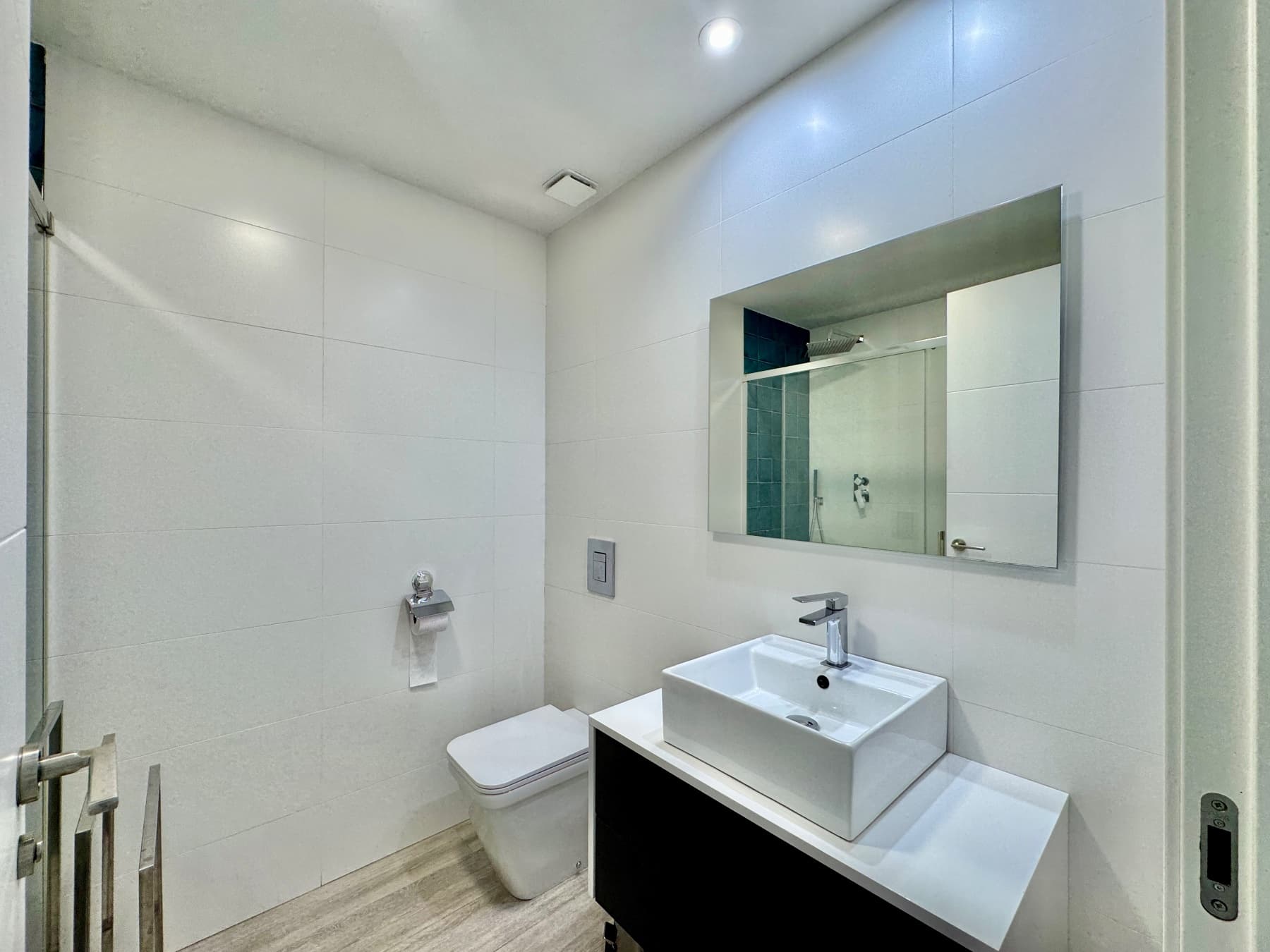 2 bed Middle Floor Apartment in Villamartin - 7
