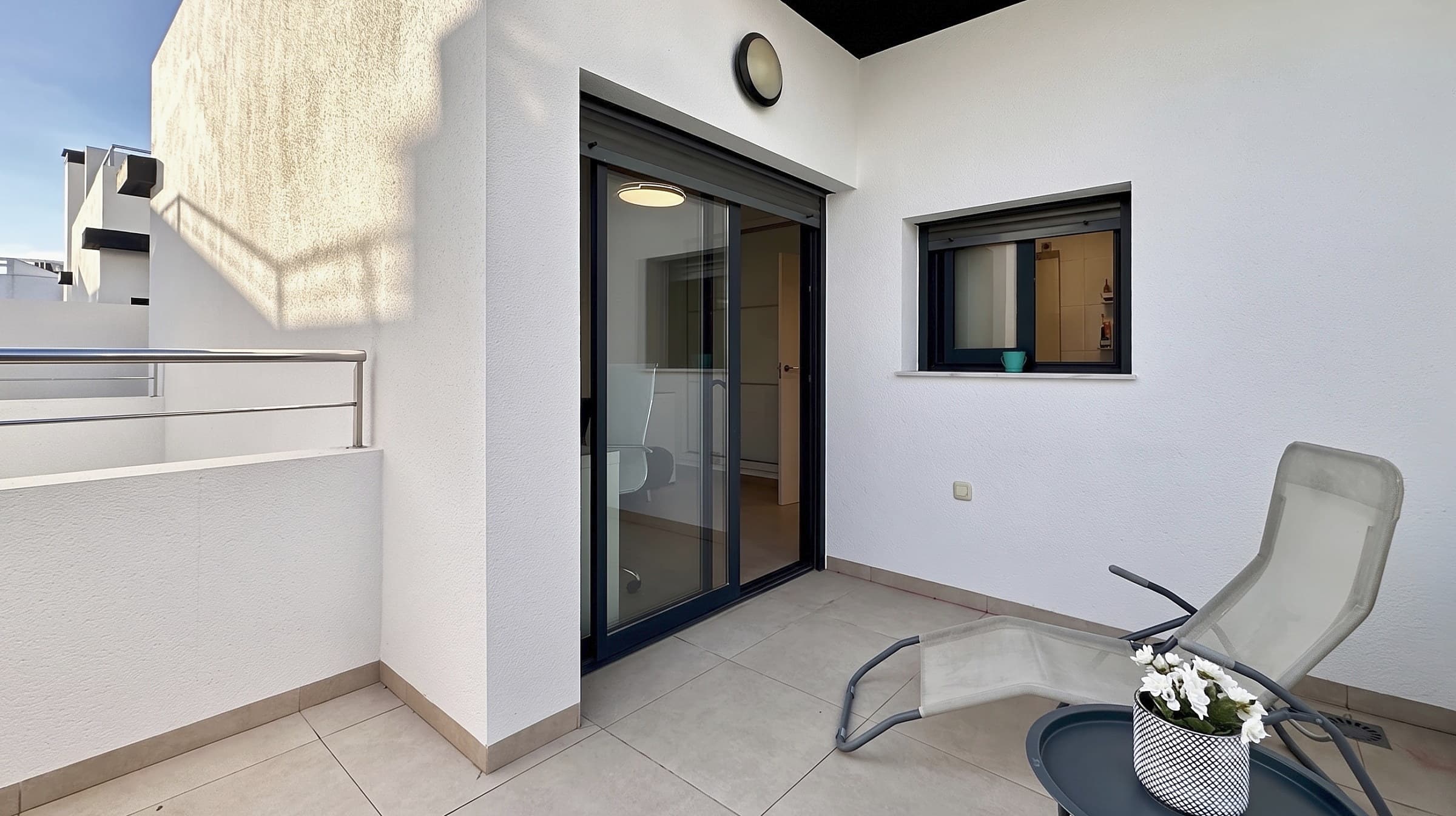 Adosada de 3 dormitorios en Villamartin - 31