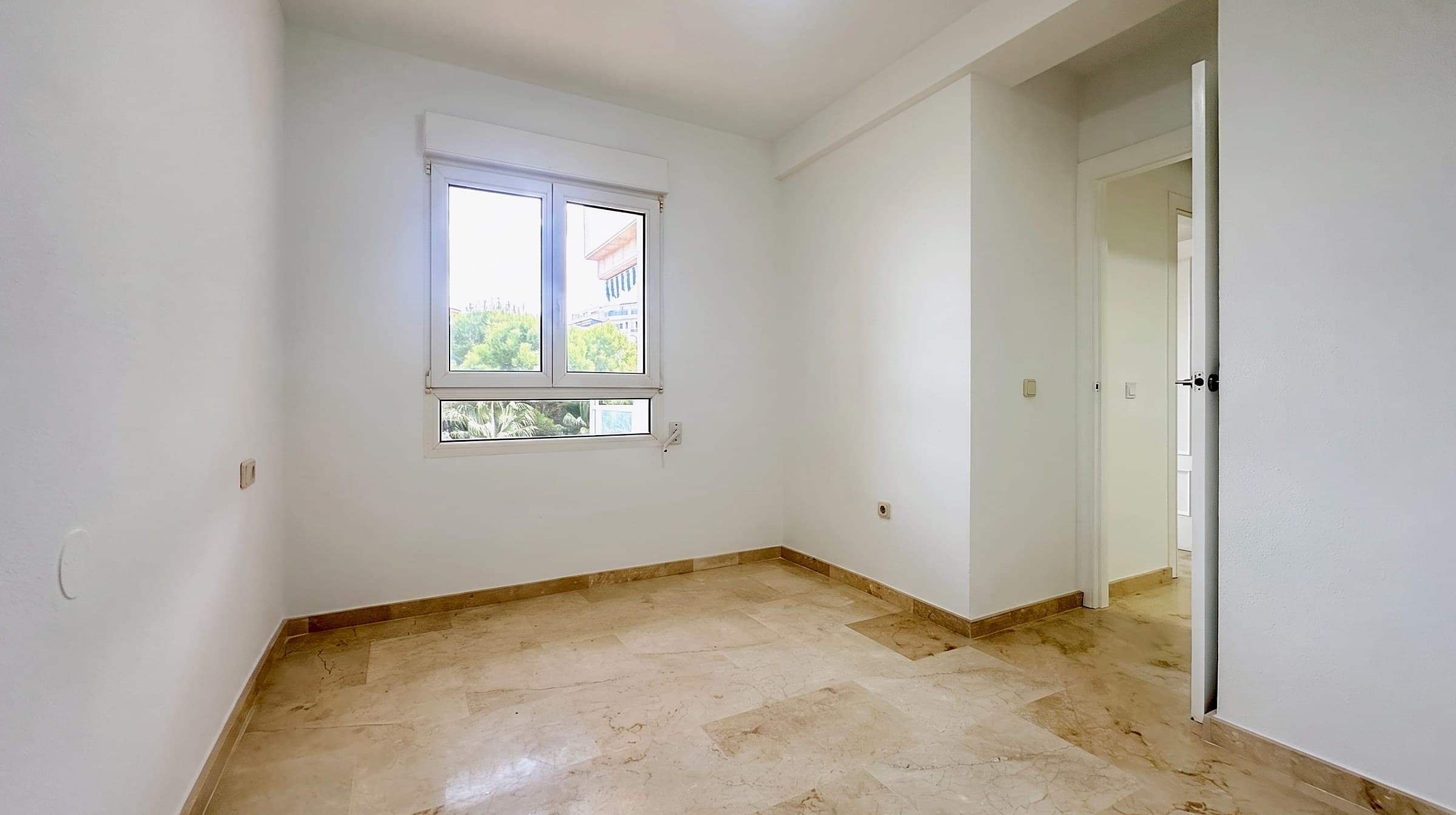 Tussenverdieping Appartement met 2 slaapkamers in Orihuela Costa - 16