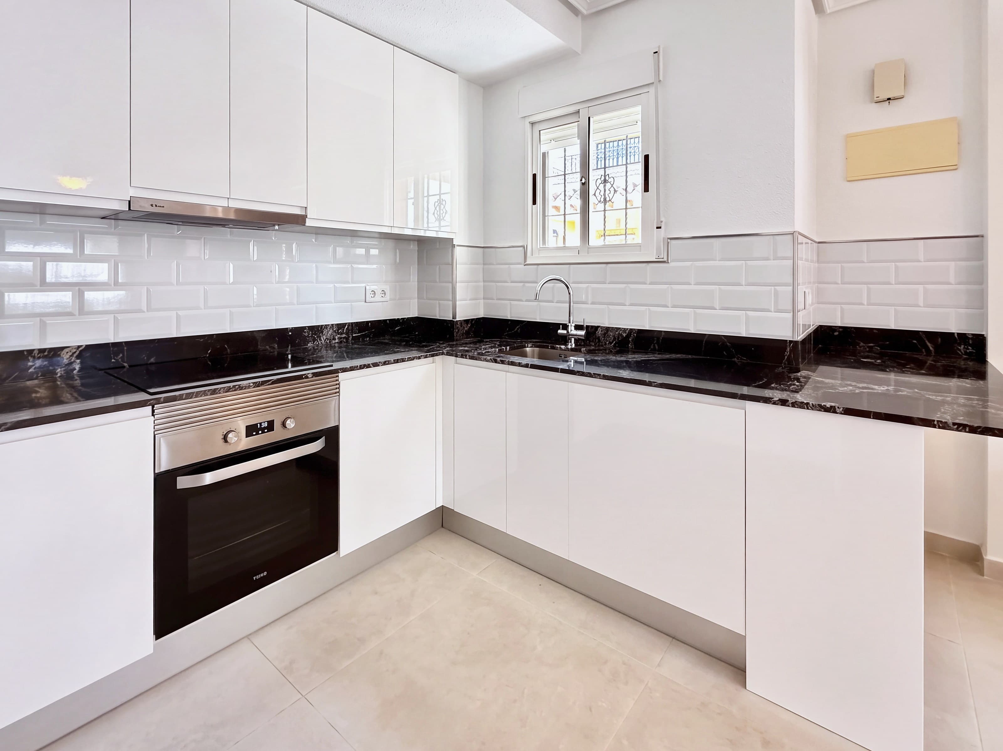 3 bed Townhouse in Orihuela Costa - 11