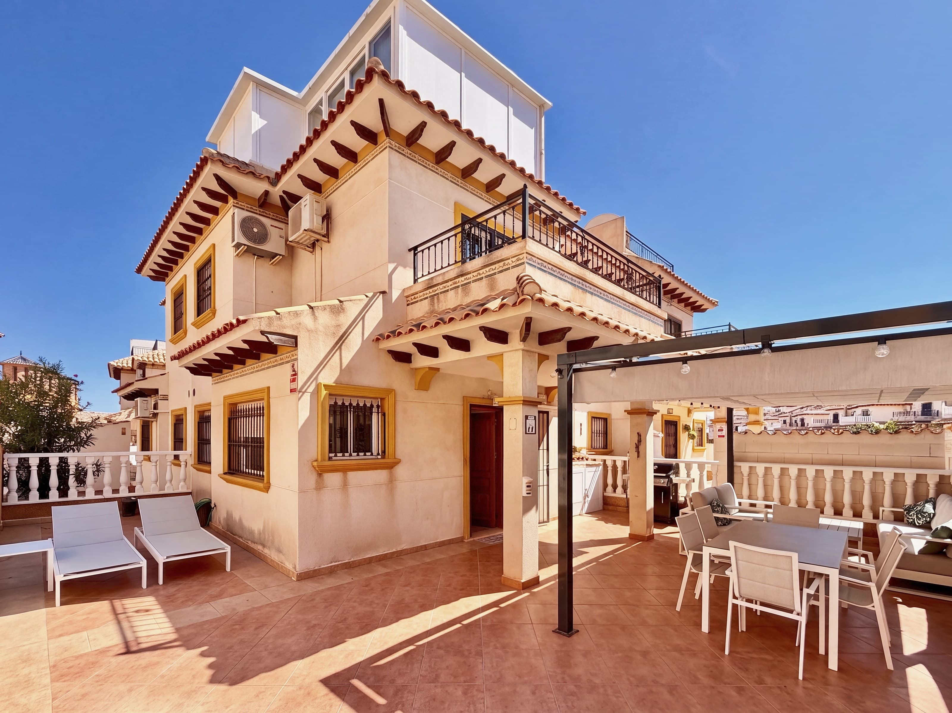 3 bed Townhouse in Orihuela Costa - 1