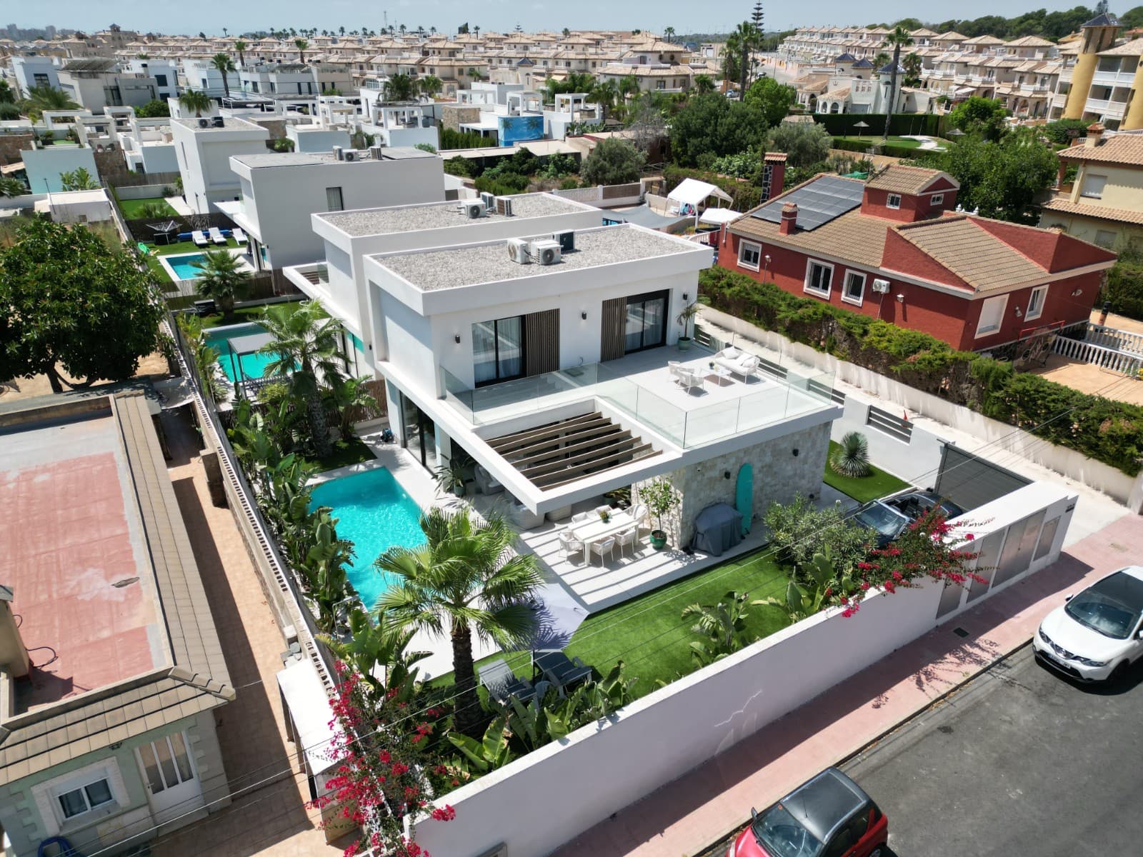 Villa - Chalet de 3 dormitorios en Orihuela Costa - 2
