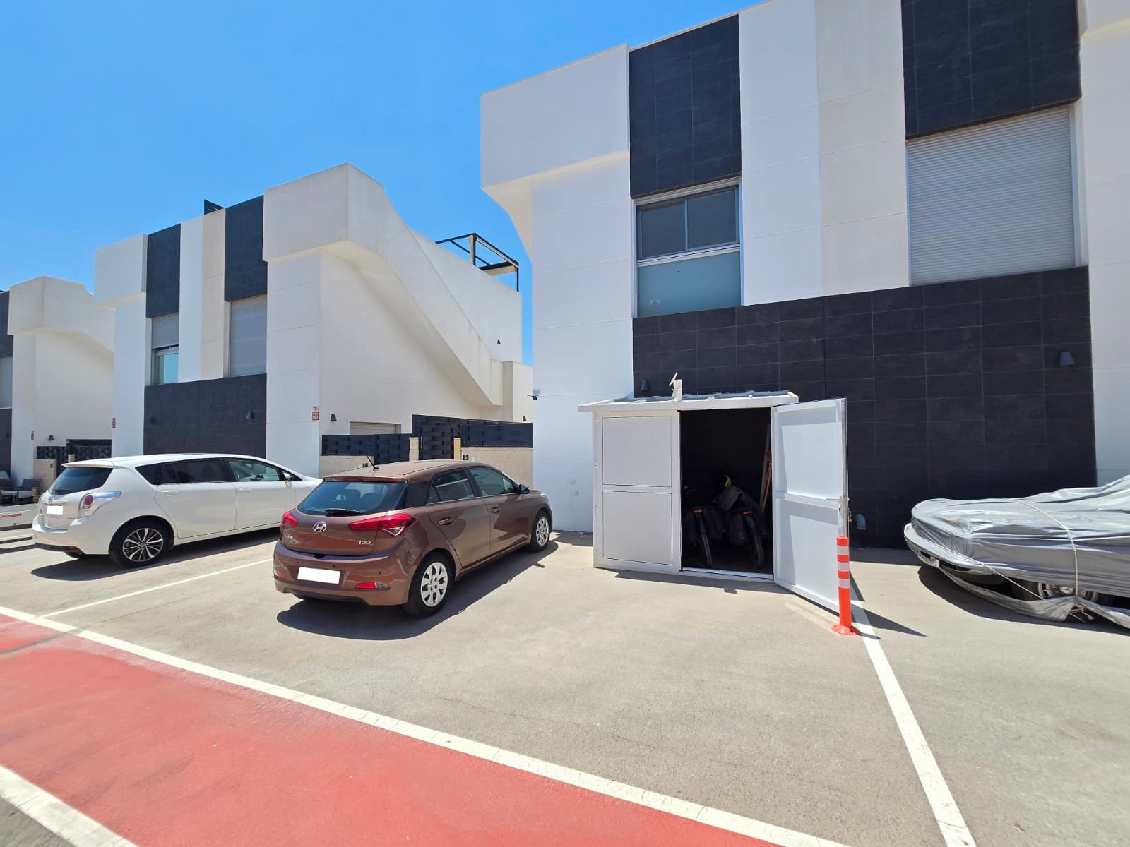 Villa - Chalet de 3 dormitorios en Ciudad Quesada - 2