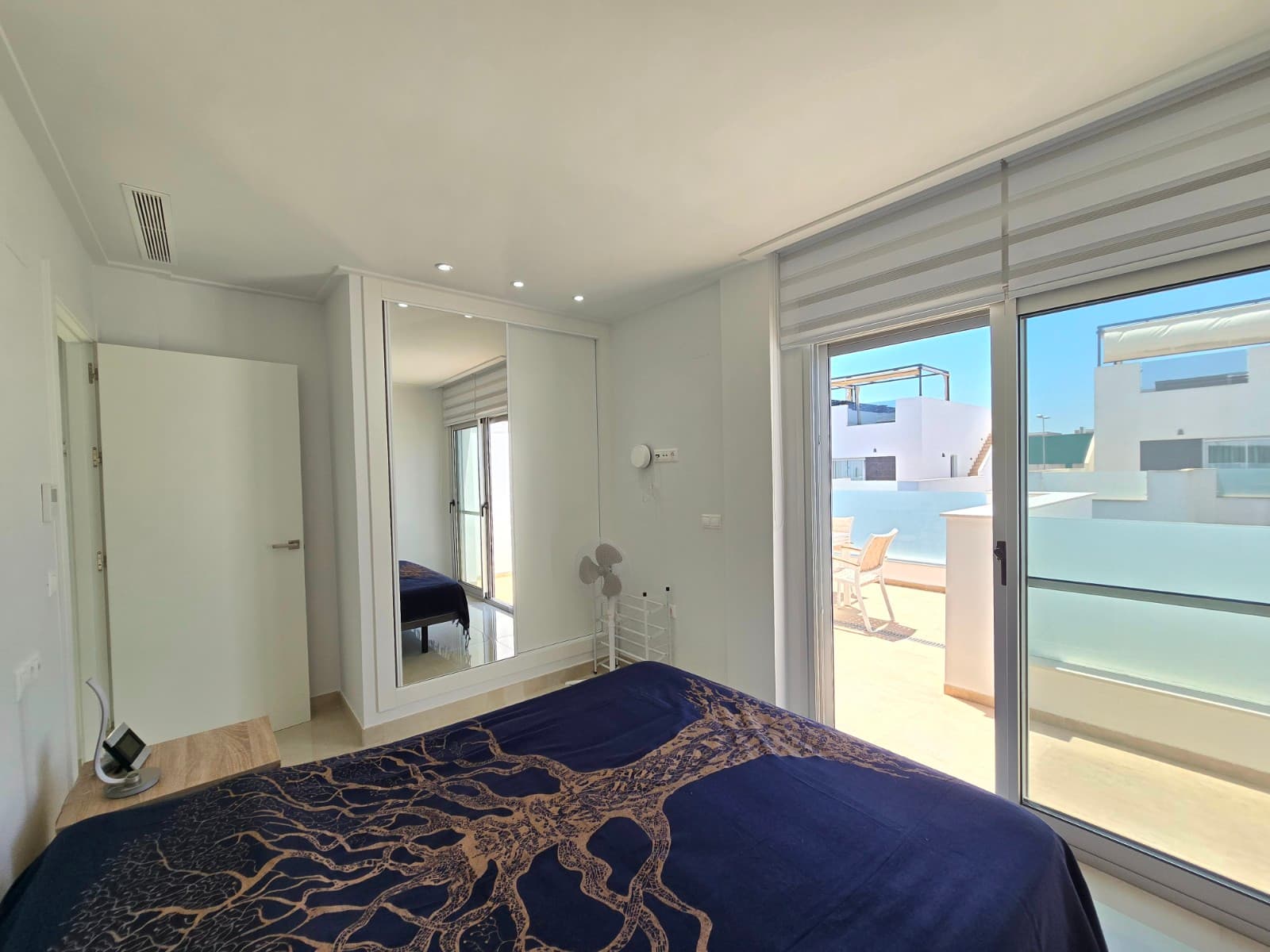 Villa - Chalet de 3 dormitorios en Ciudad Quesada - 28