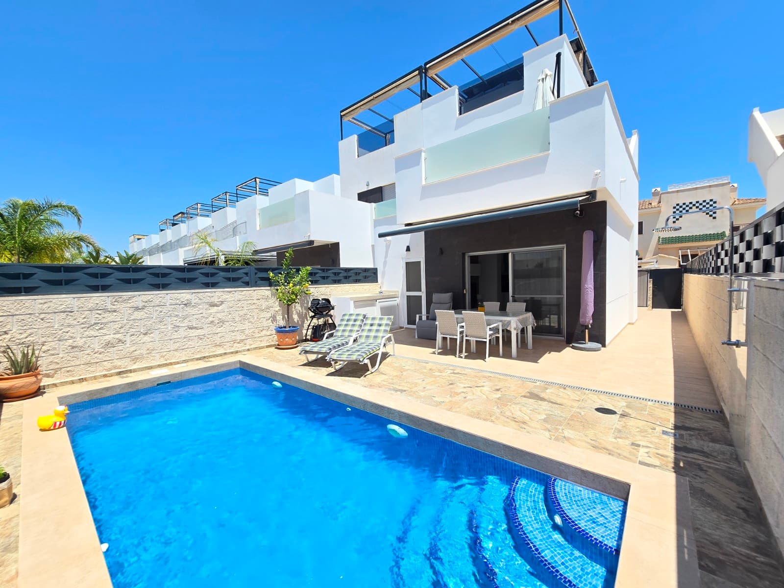 Villa - Chalet de 3 dormitorios en Ciudad Quesada - 1