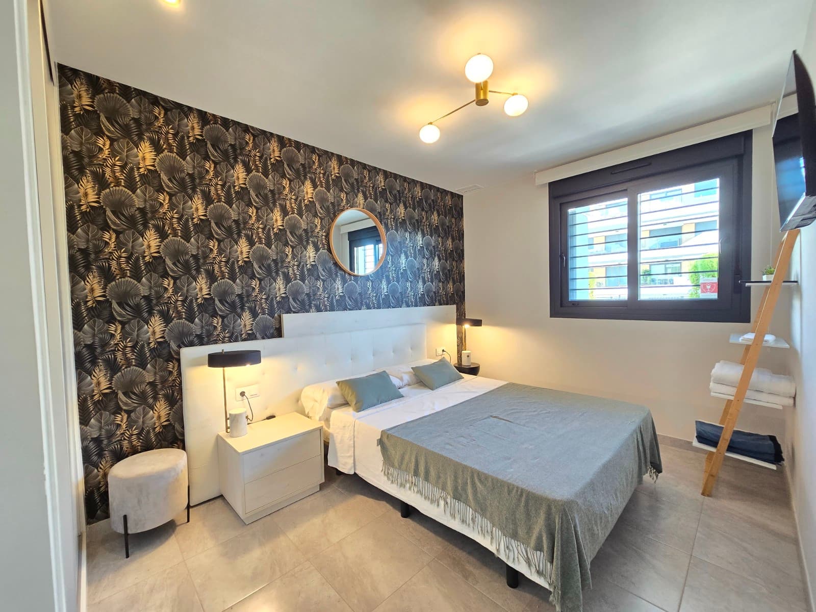 2 bed Middle Floor Apartment in Orihuela Costa - 14