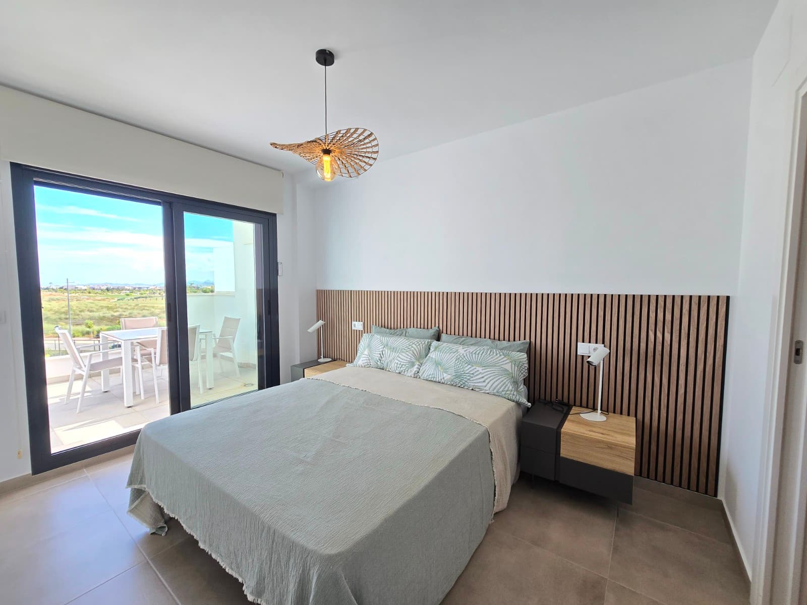 Tussenverdieping Appartement met 2 slaapkamers in Santa Rosalia Lake and Life Resort - 12
