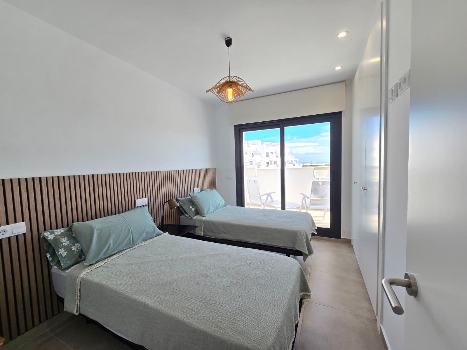 Tussenverdieping Appartement met 2 slaapkamers in Santa Rosalia Lake and Life Resort - 15