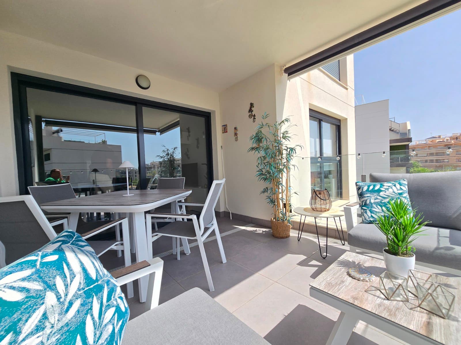 Apartamento Planta Media de 2 dormitorios en Orihuela Costa - 2