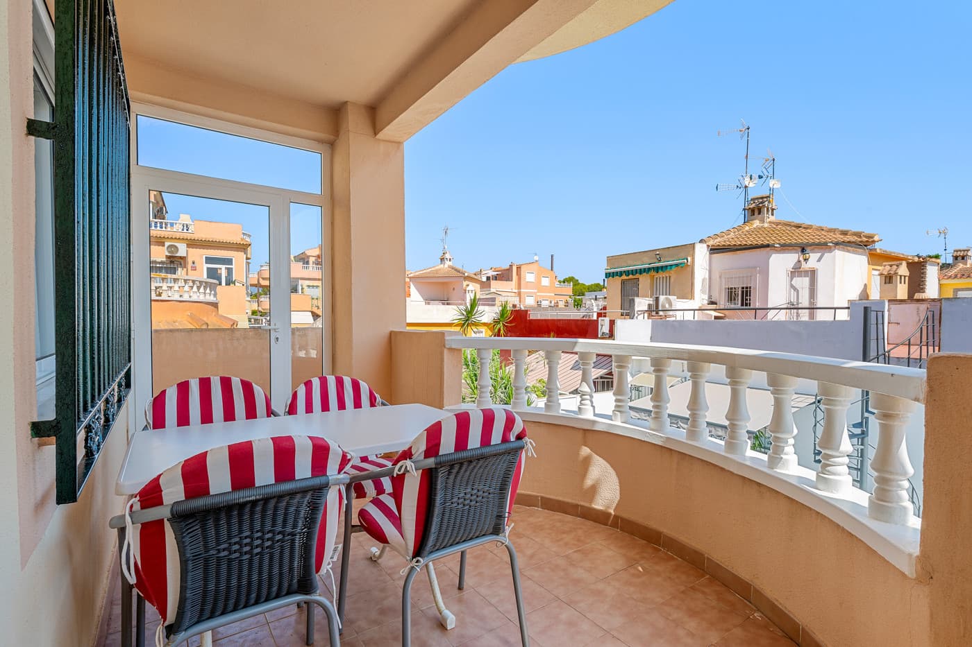 Bungalow met 3 slaapkamers in Cabo Roig - 4