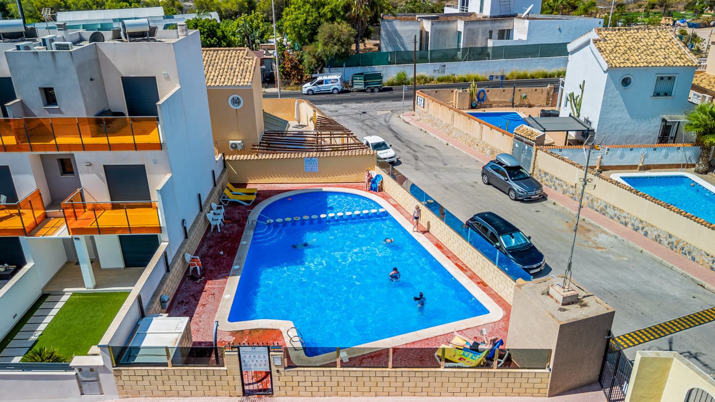 Bungalow met 3 slaapkamers in Cabo Roig - 30