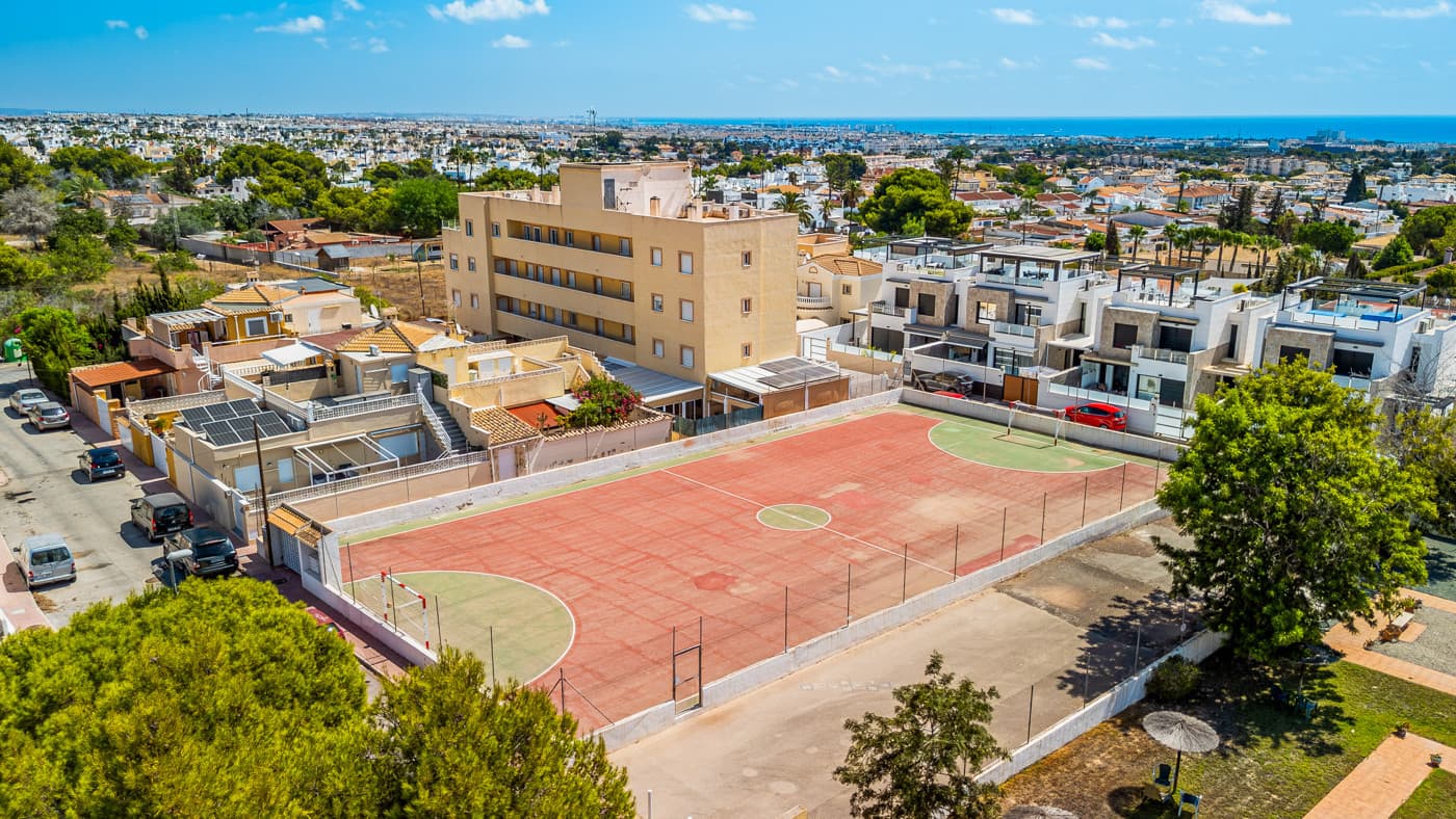 Bungalow met 3 slaapkamers in Cabo Roig - 34