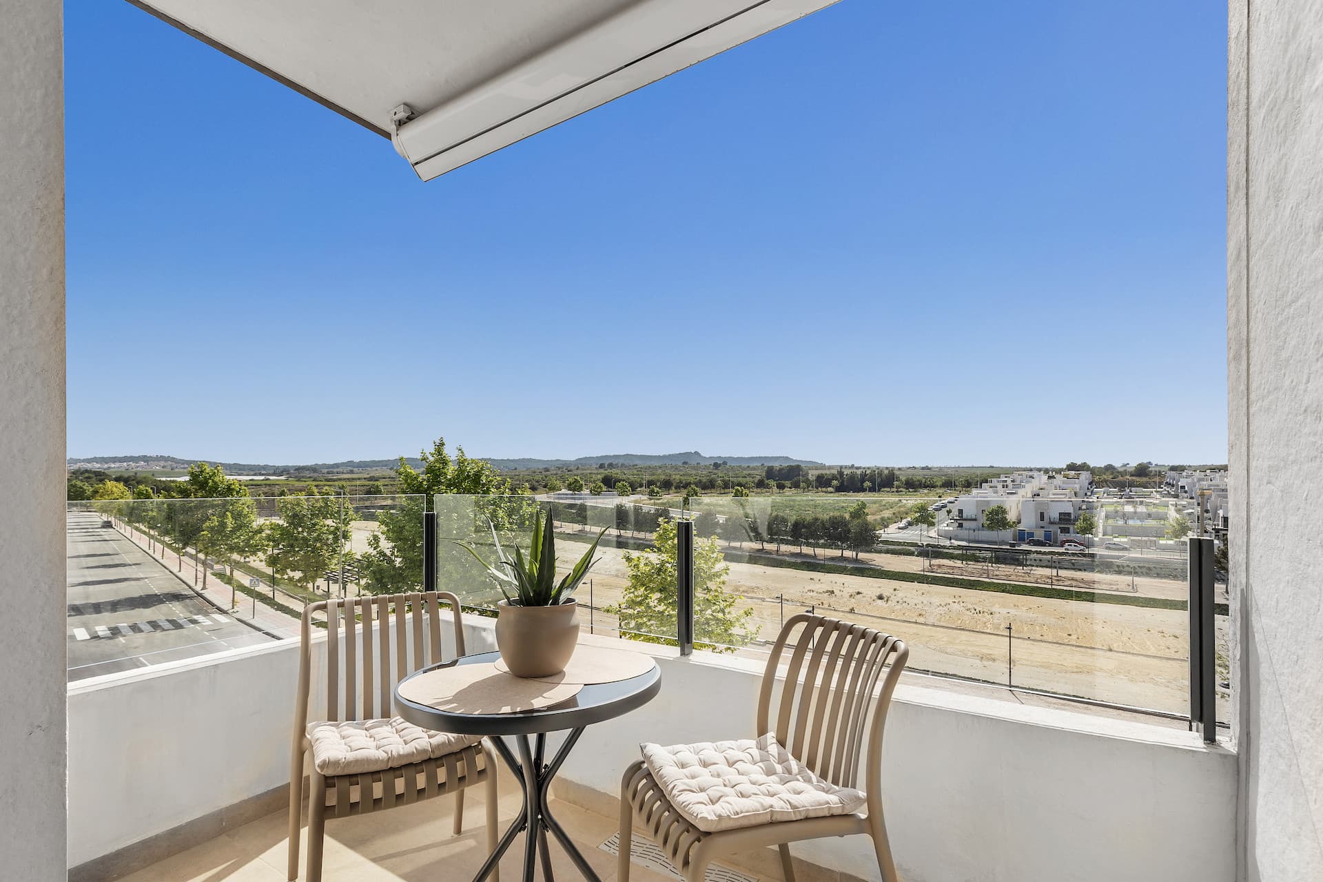 Apartamento Planta Media de 2 dormitorios en San Miguel de Salinas - 2